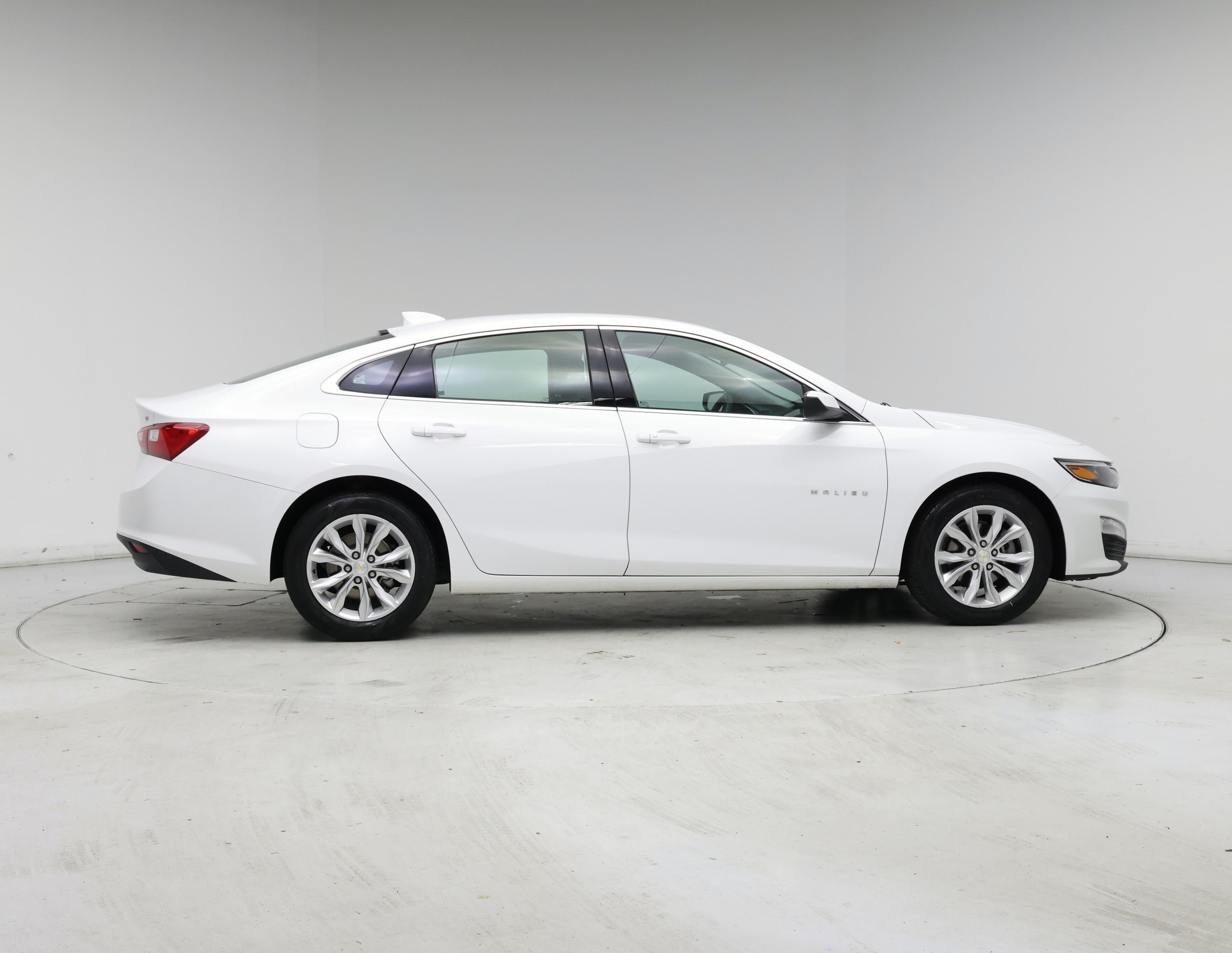 Thumbnail: 2023 Chevrolet Malibu - 7