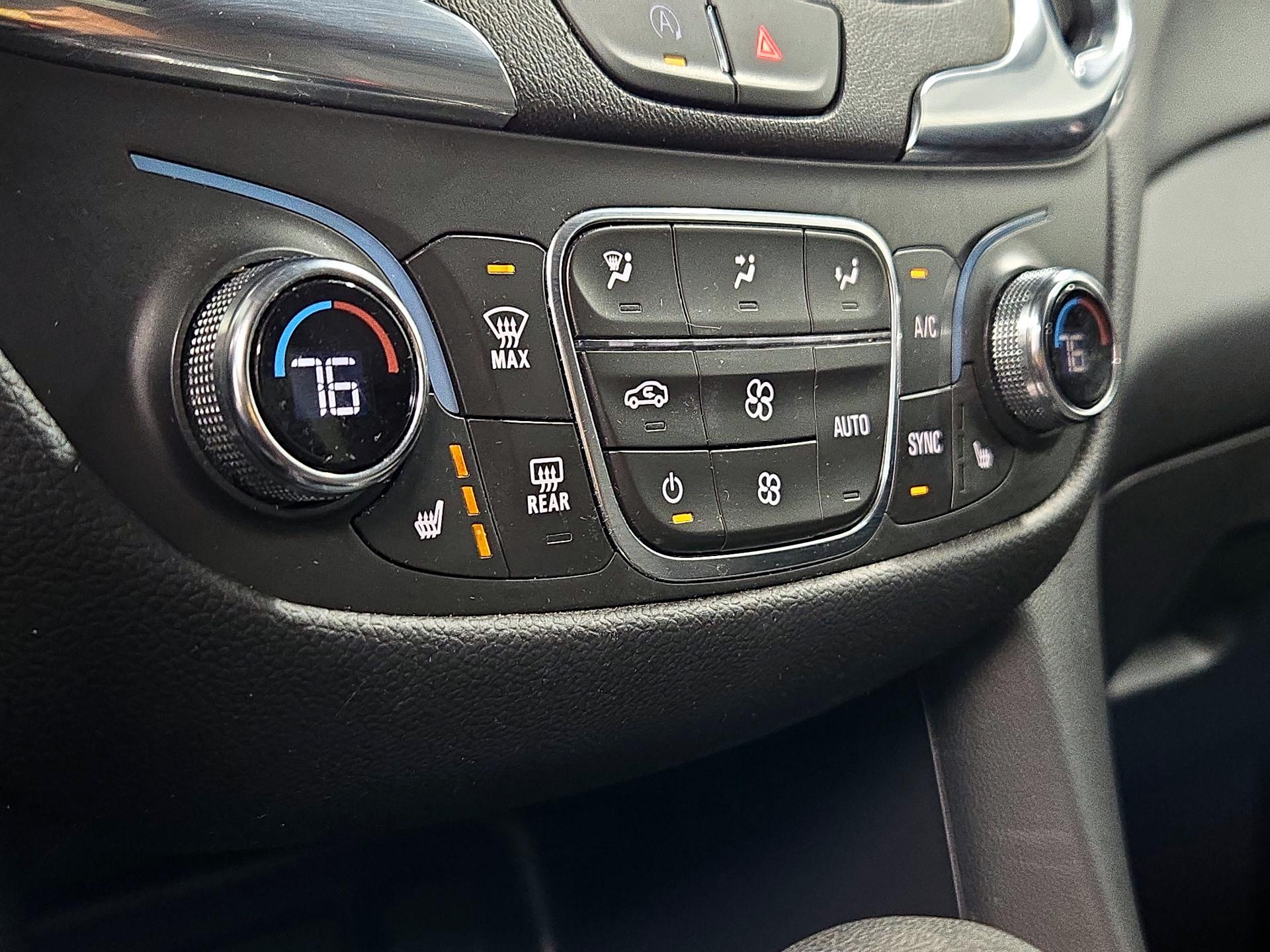 Thumbnail: 2023 Chevrolet Equinox - 16