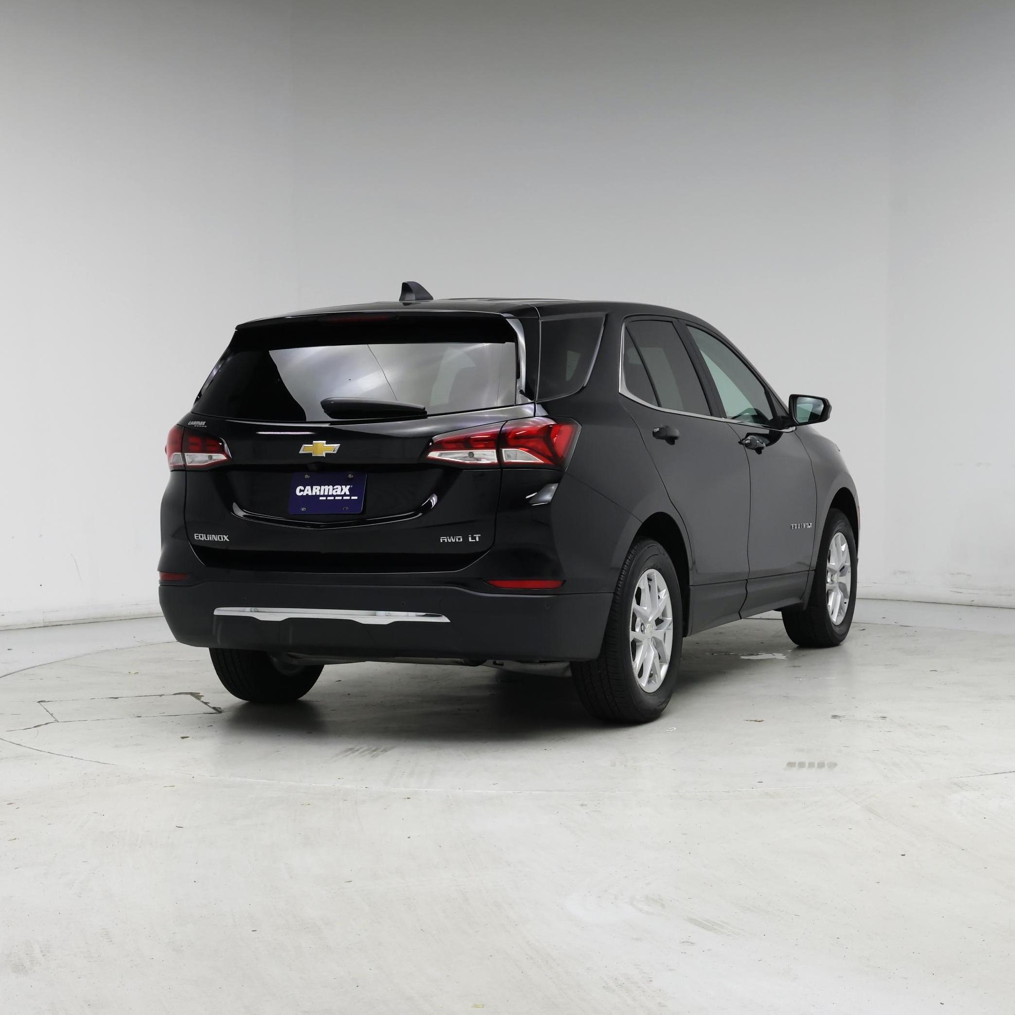 Thumbnail: 2023 Chevrolet Equinox - 8