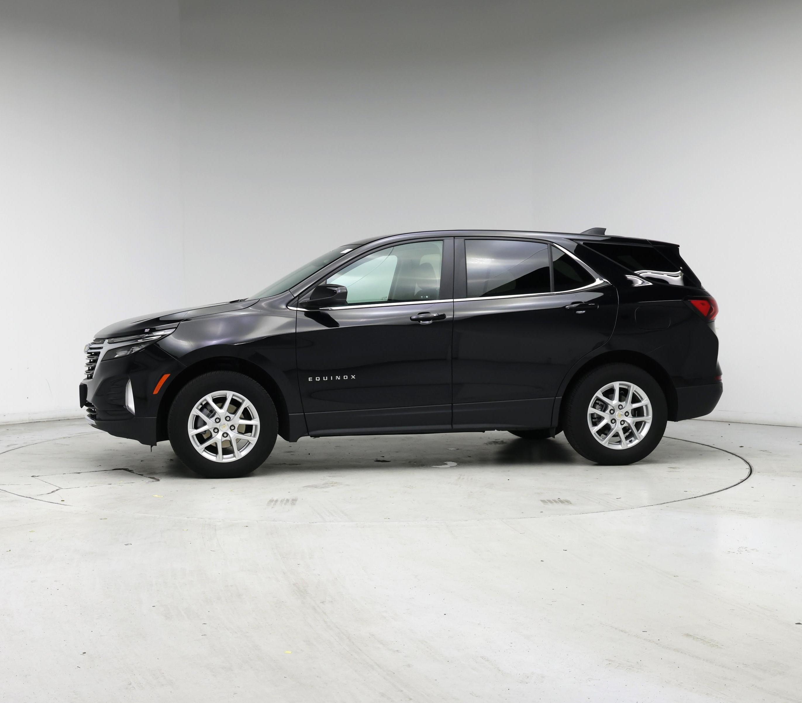 Thumbnail: 2023 Chevrolet Equinox - 3