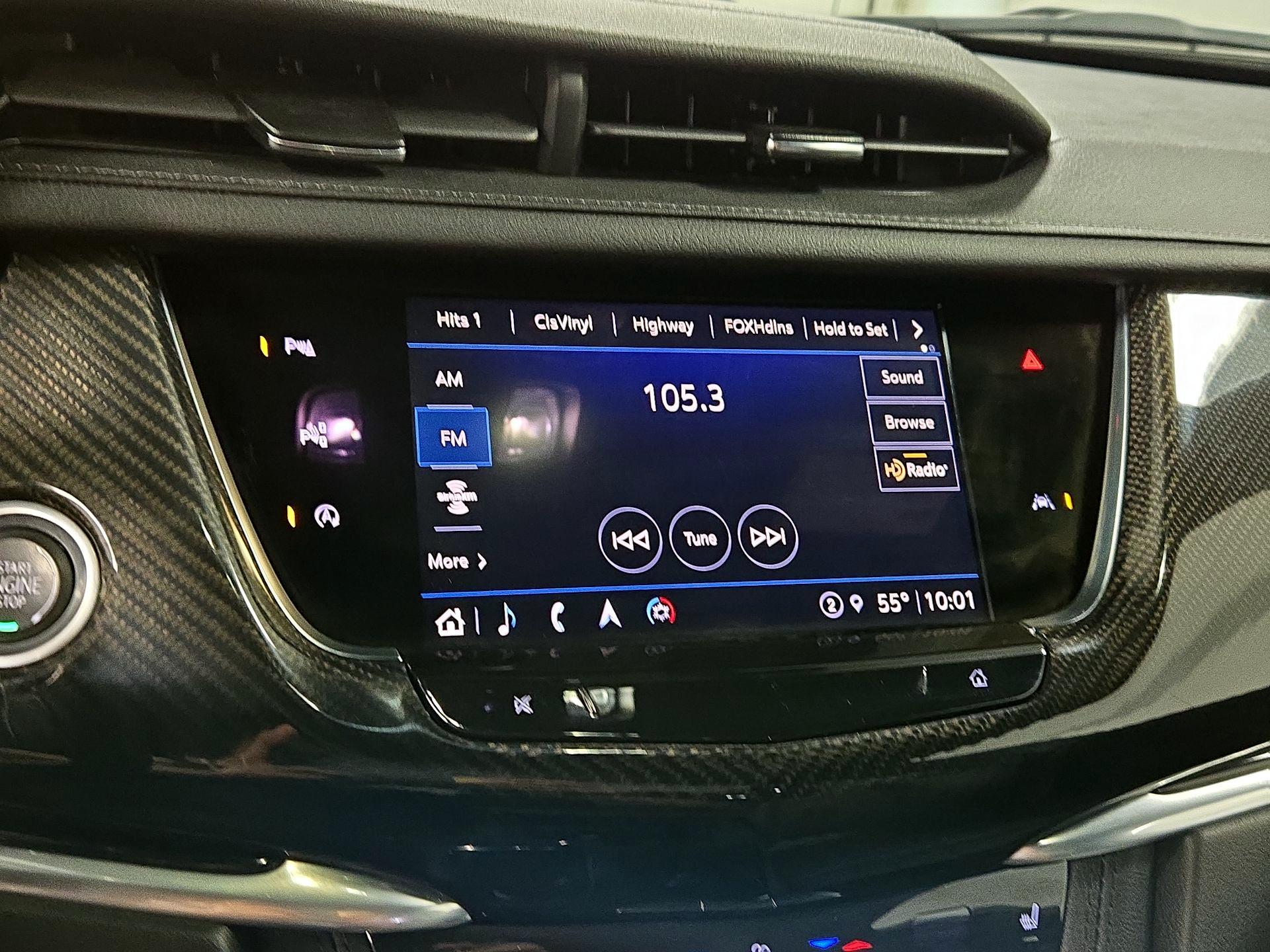 Thumbnail: 2022 Cadillac XT6 - 15