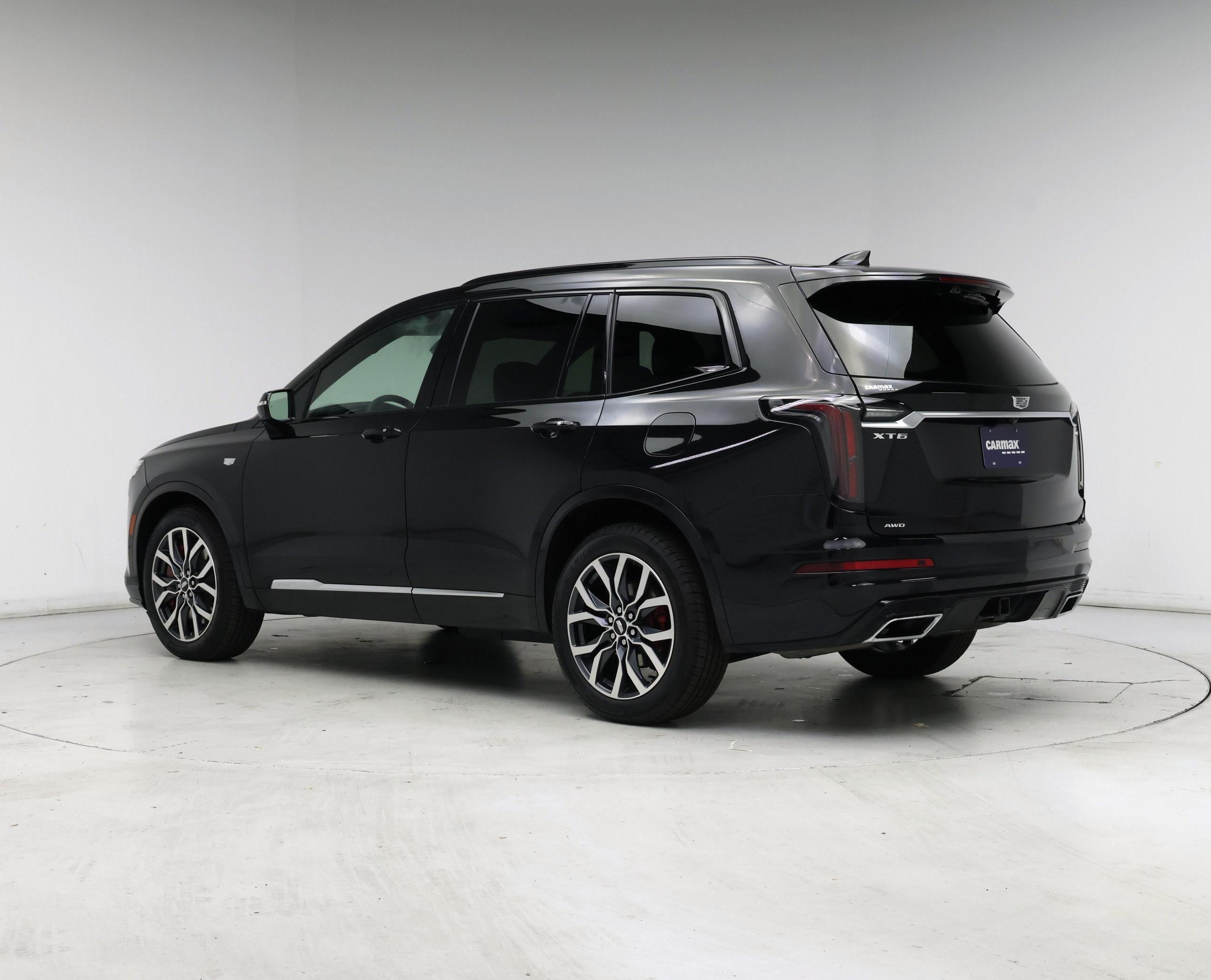 Thumbnail: 2022 Cadillac XT6 - 2