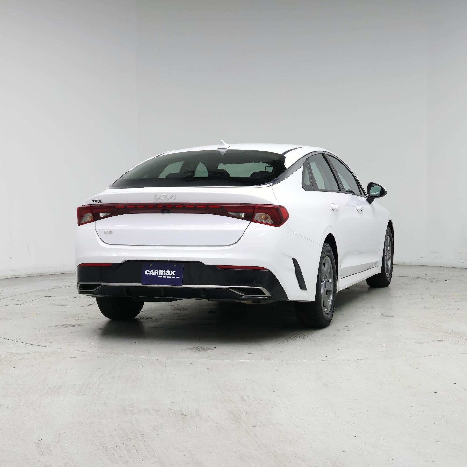 Thumbnail: 2023 Kia K5 - 8