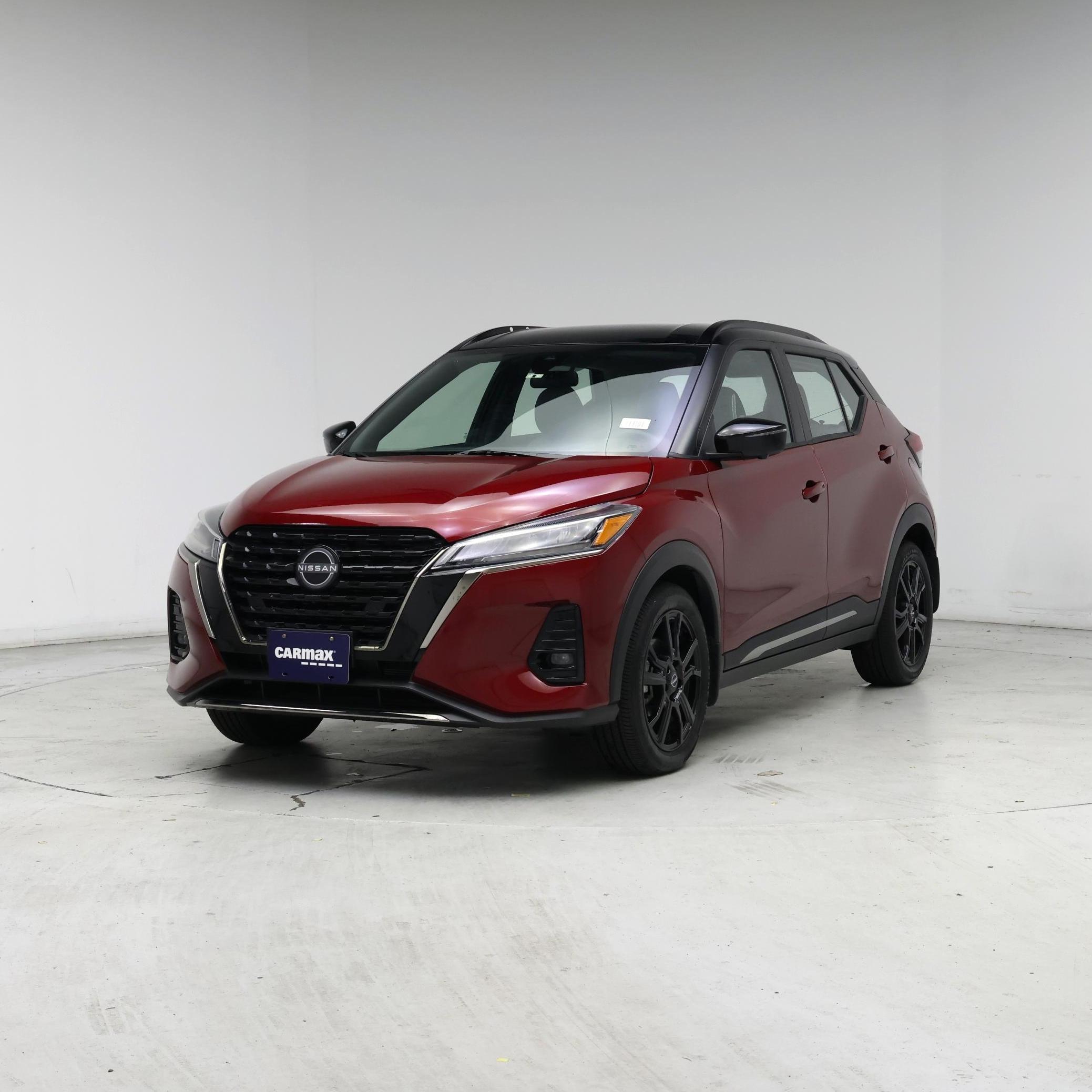 Thumbnail: 2023 Nissan Kicks - 4