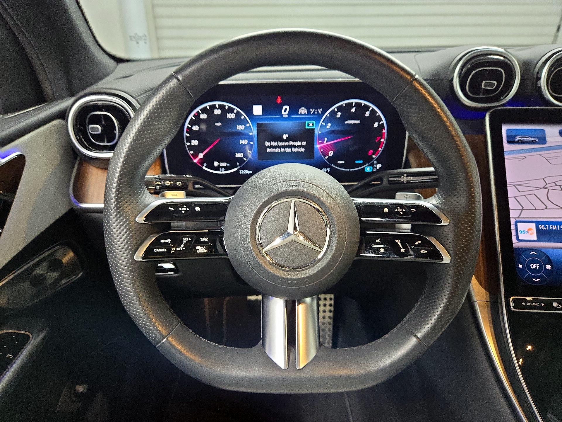 Thumbnail: 2023 Mercedes-Benz GLC - 10