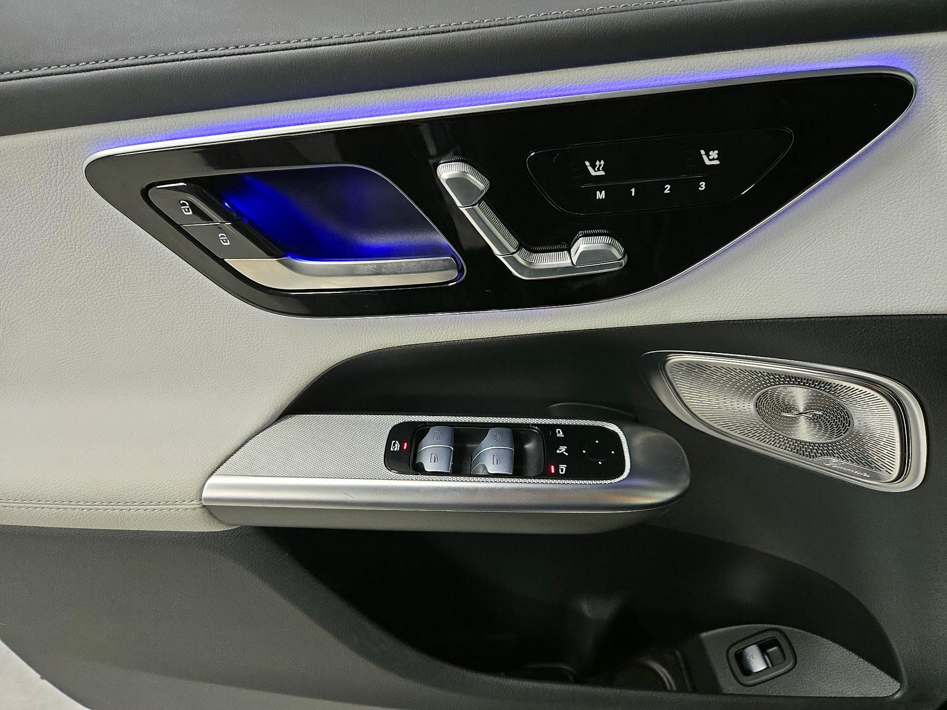 Thumbnail: 2023 Mercedes-Benz GLC - 12