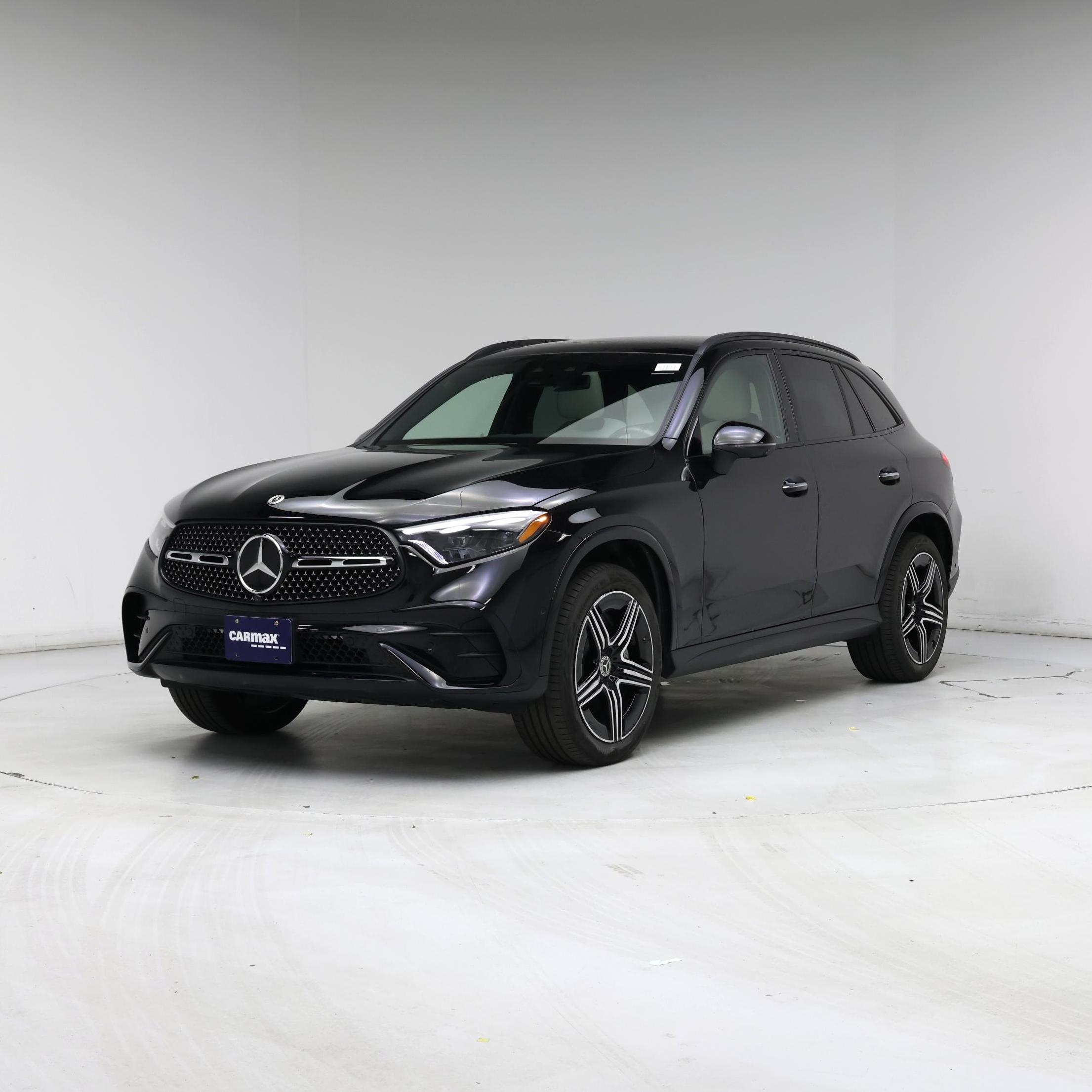 Thumbnail: 2023 Mercedes-Benz GLC - 4