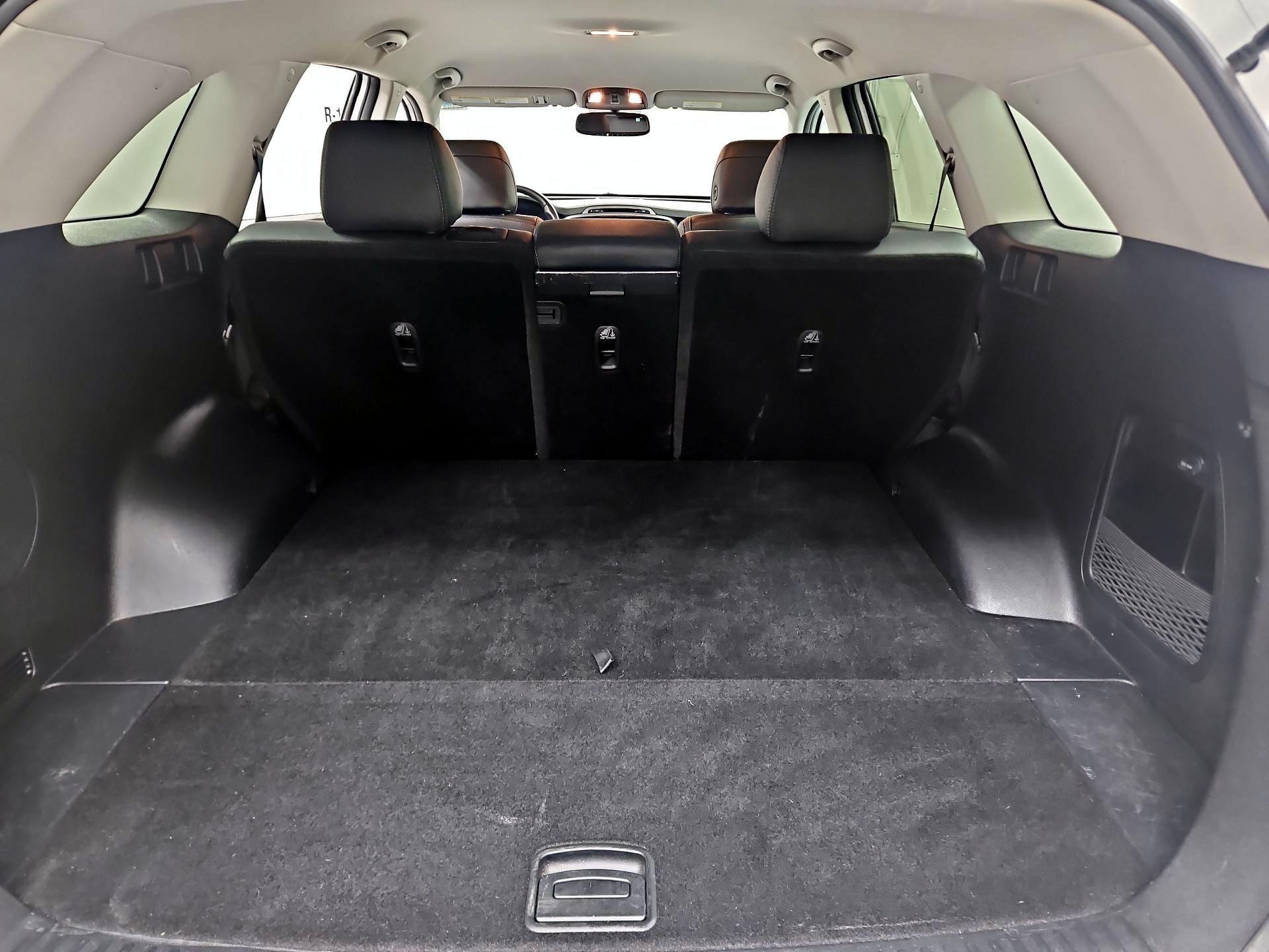 Thumbnail: 2017 Kia Sorento - 20