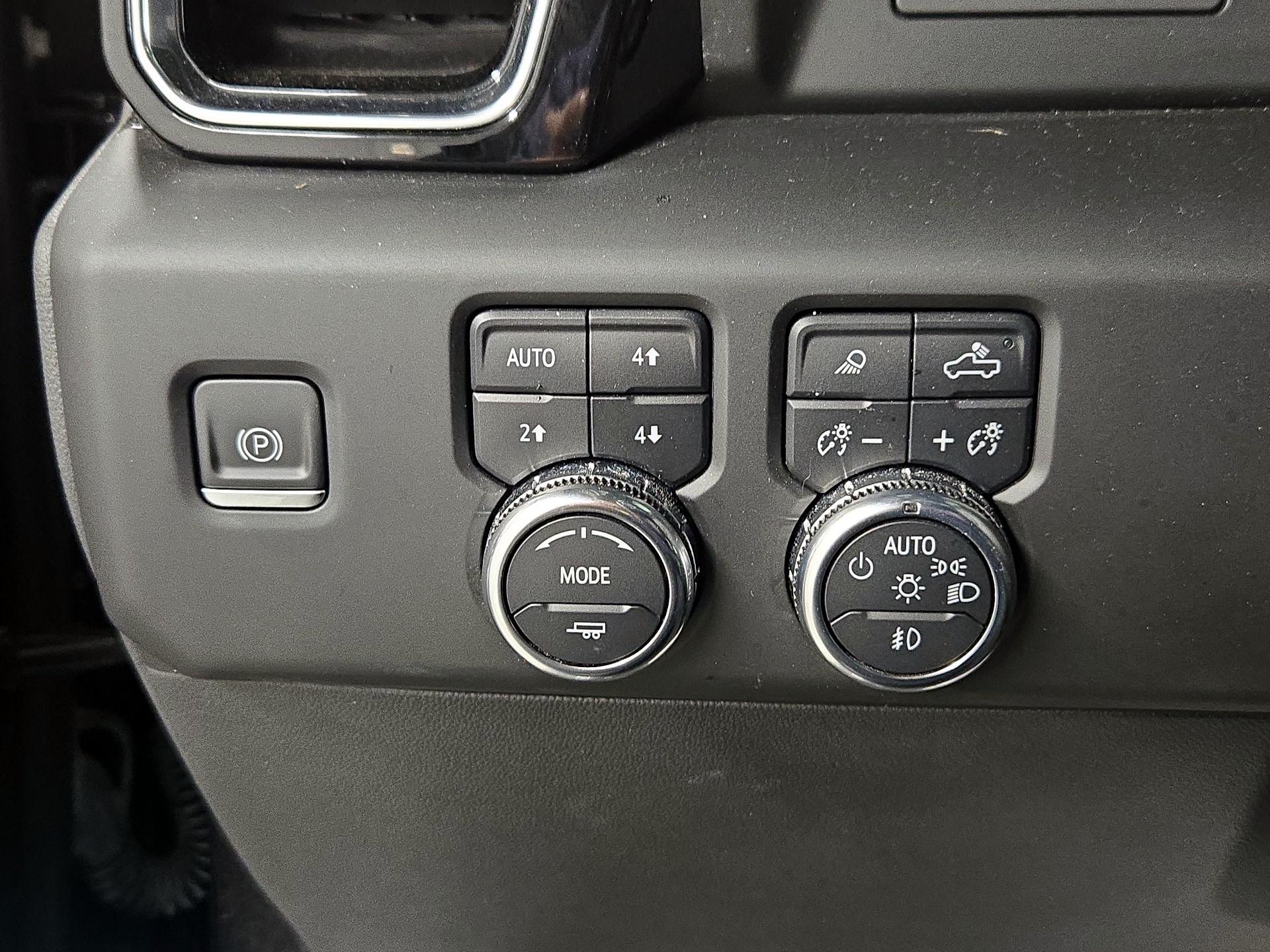 Thumbnail: 2022 GMC Sierra 1500 - 13