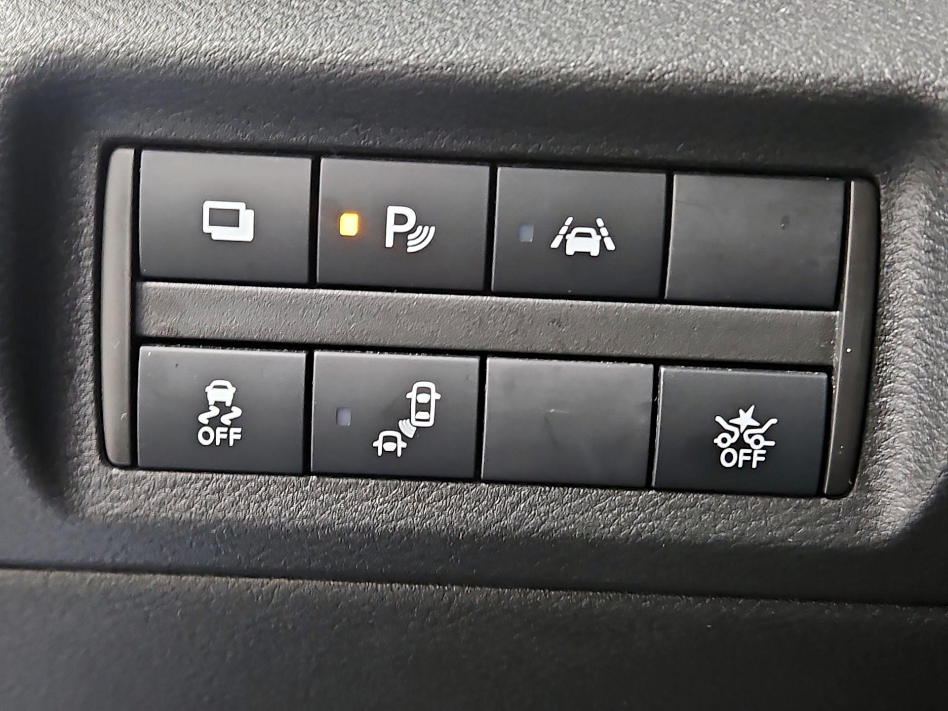 Thumbnail: 2021 Nissan Kicks - 13