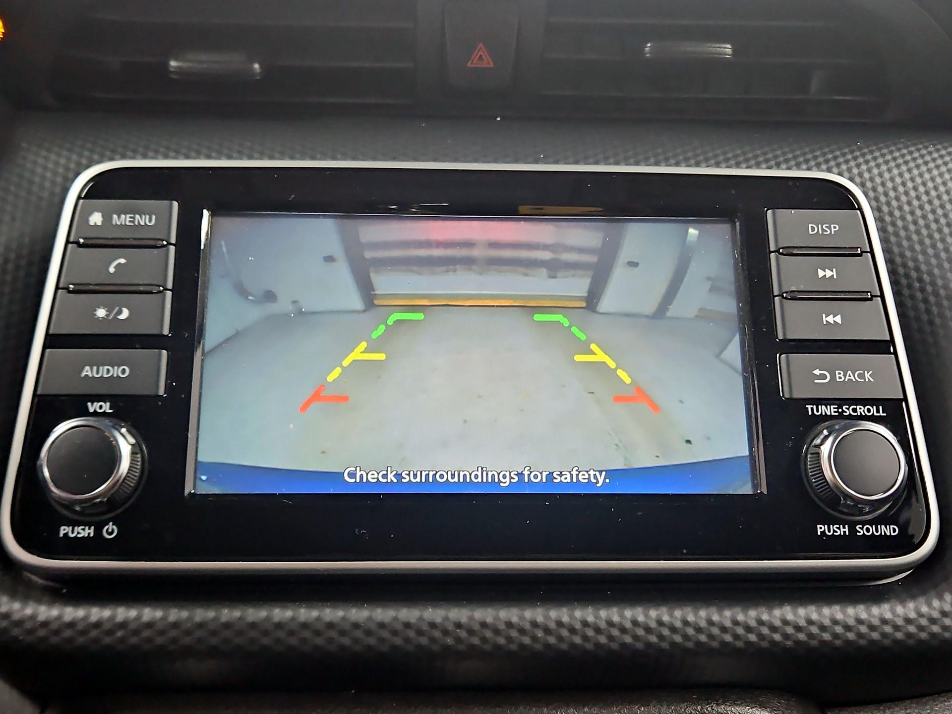 Thumbnail: 2021 Nissan Kicks - 14