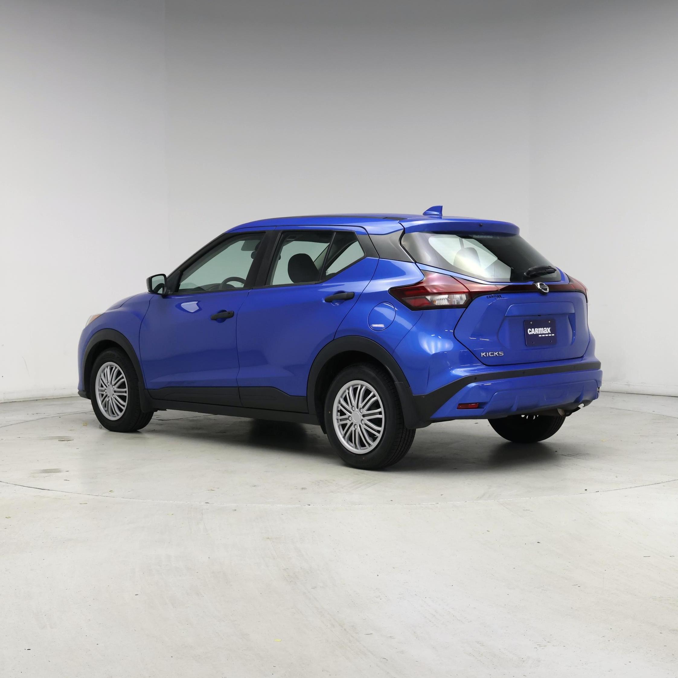 Thumbnail: 2021 Nissan Kicks - 2