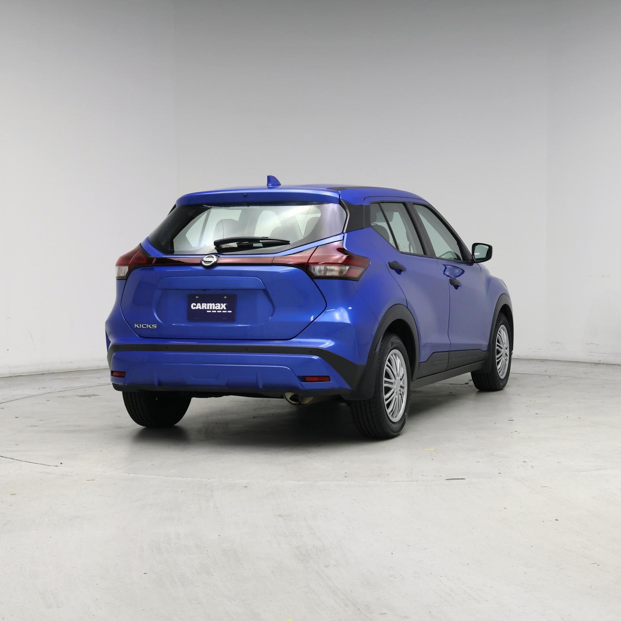 Thumbnail: 2021 Nissan Kicks - 8