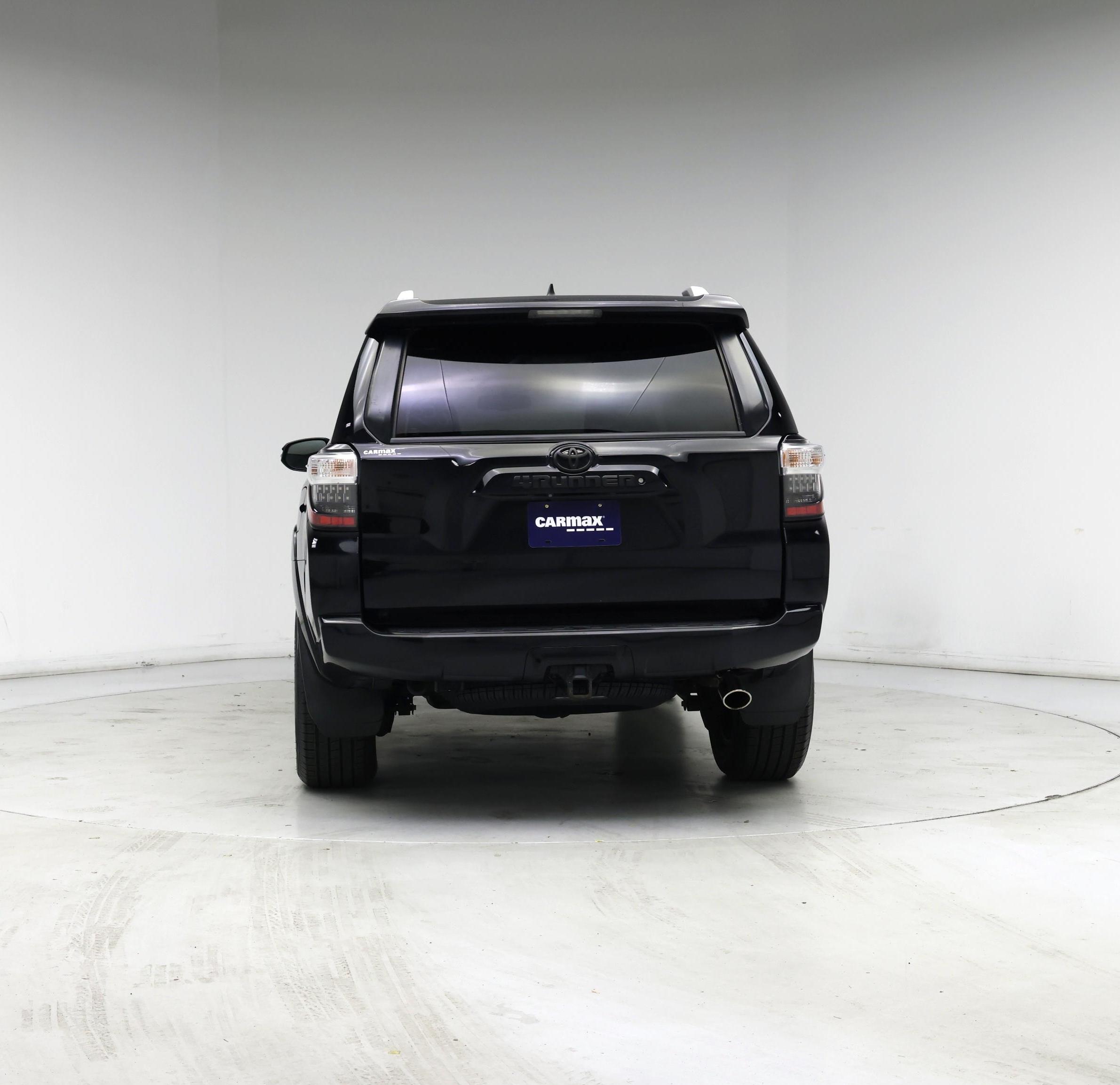 Thumbnail: 2015 Toyota 4Runner - 6