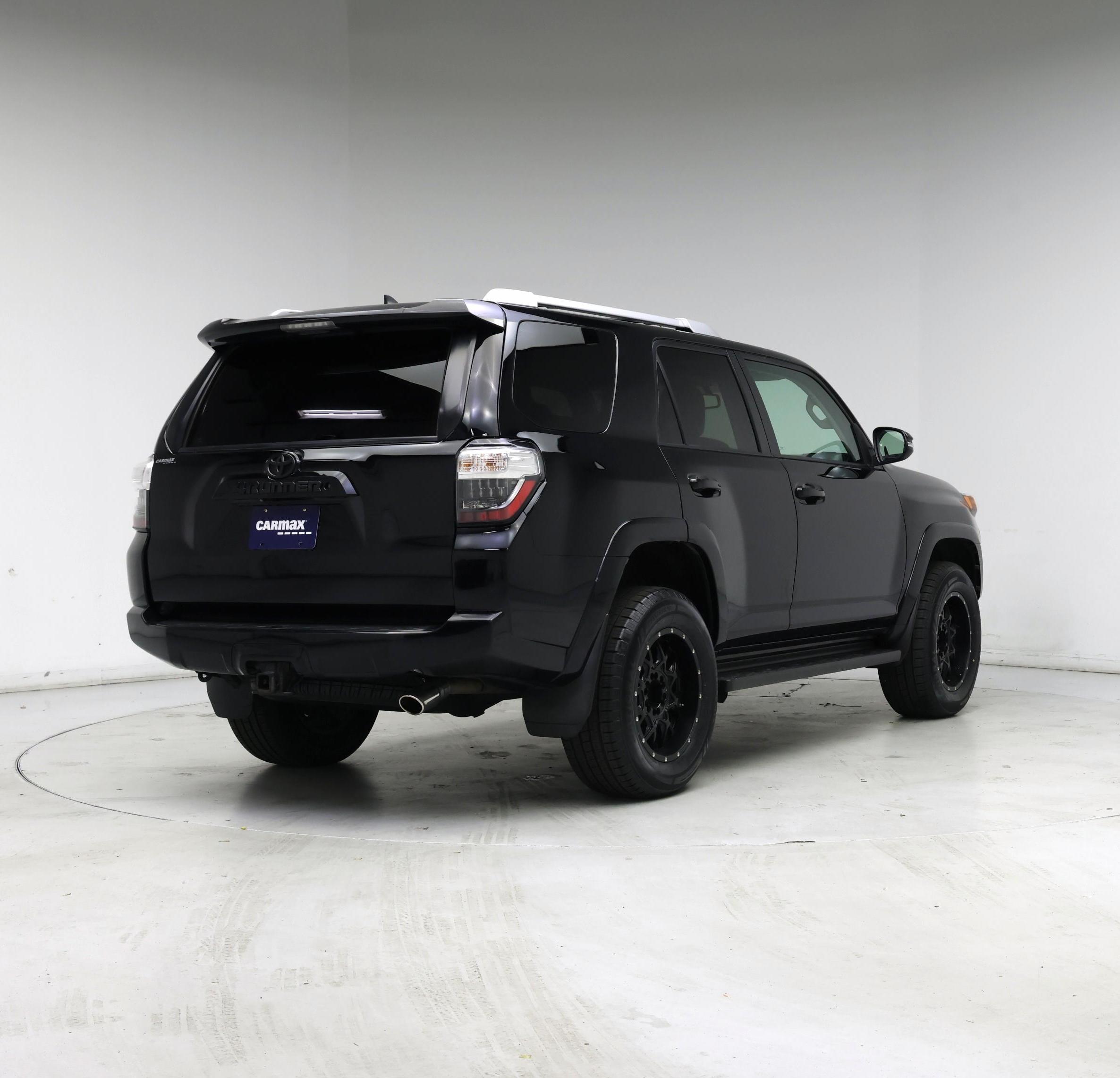 Thumbnail: 2015 Toyota 4Runner - 8