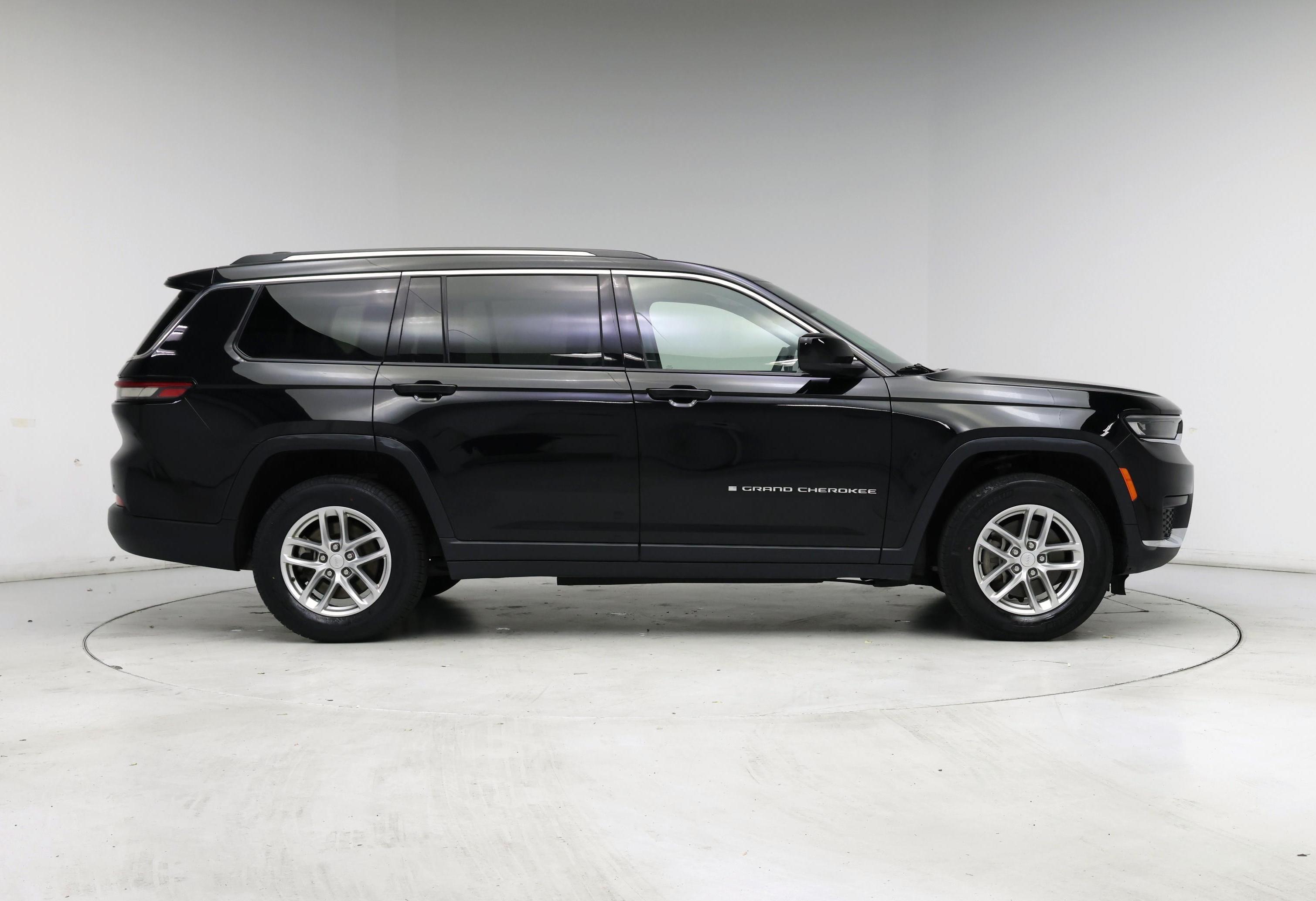 Thumbnail: 2023 Jeep Grand Cherokee L - 7