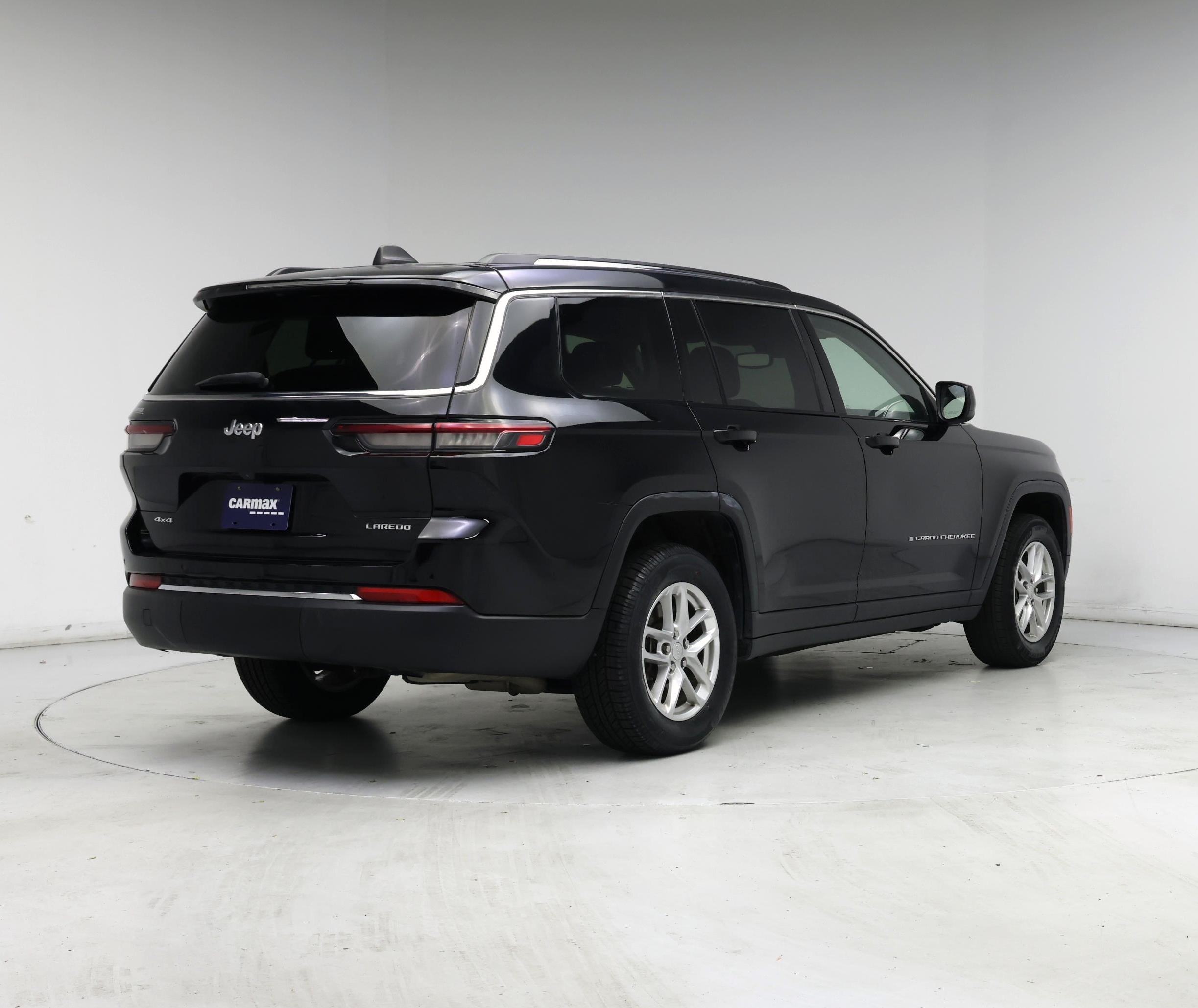 Thumbnail: 2023 Jeep Grand Cherokee L - 8