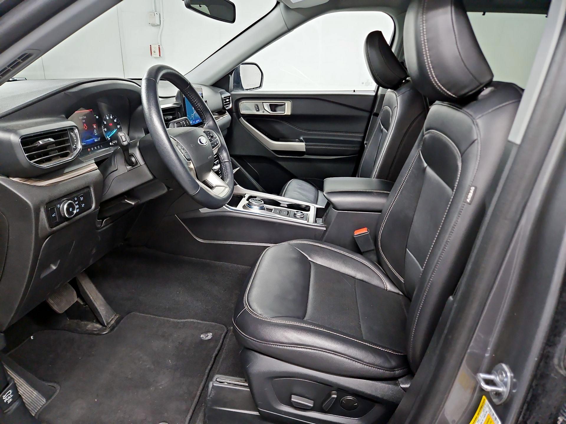 Thumbnail: 2023 Ford Explorer - 11