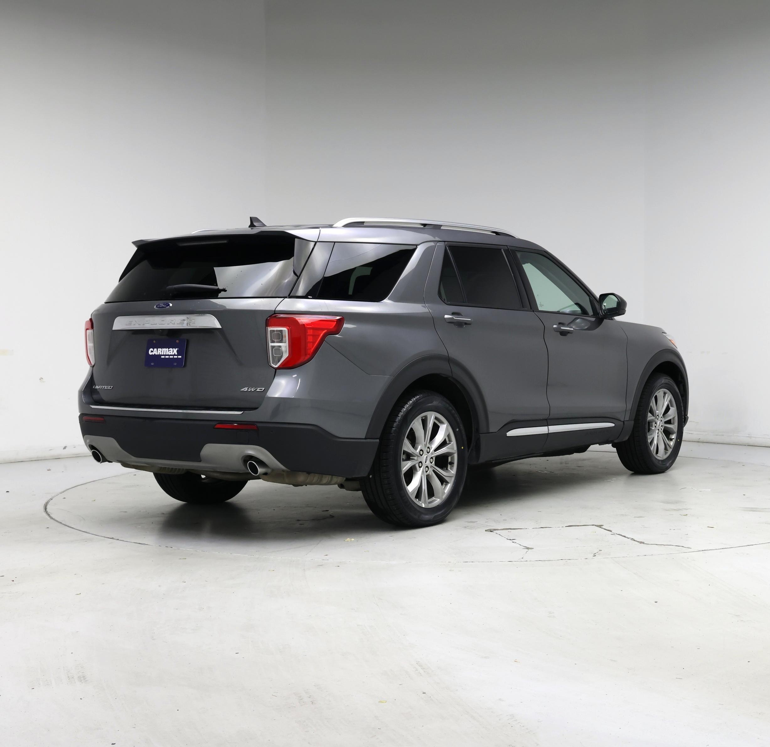 Thumbnail: 2023 Ford Explorer - 8