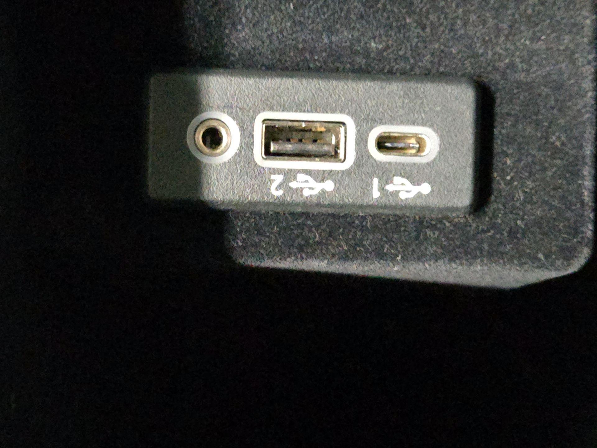 Thumbnail: 2021 INFINITI Q60 - 19