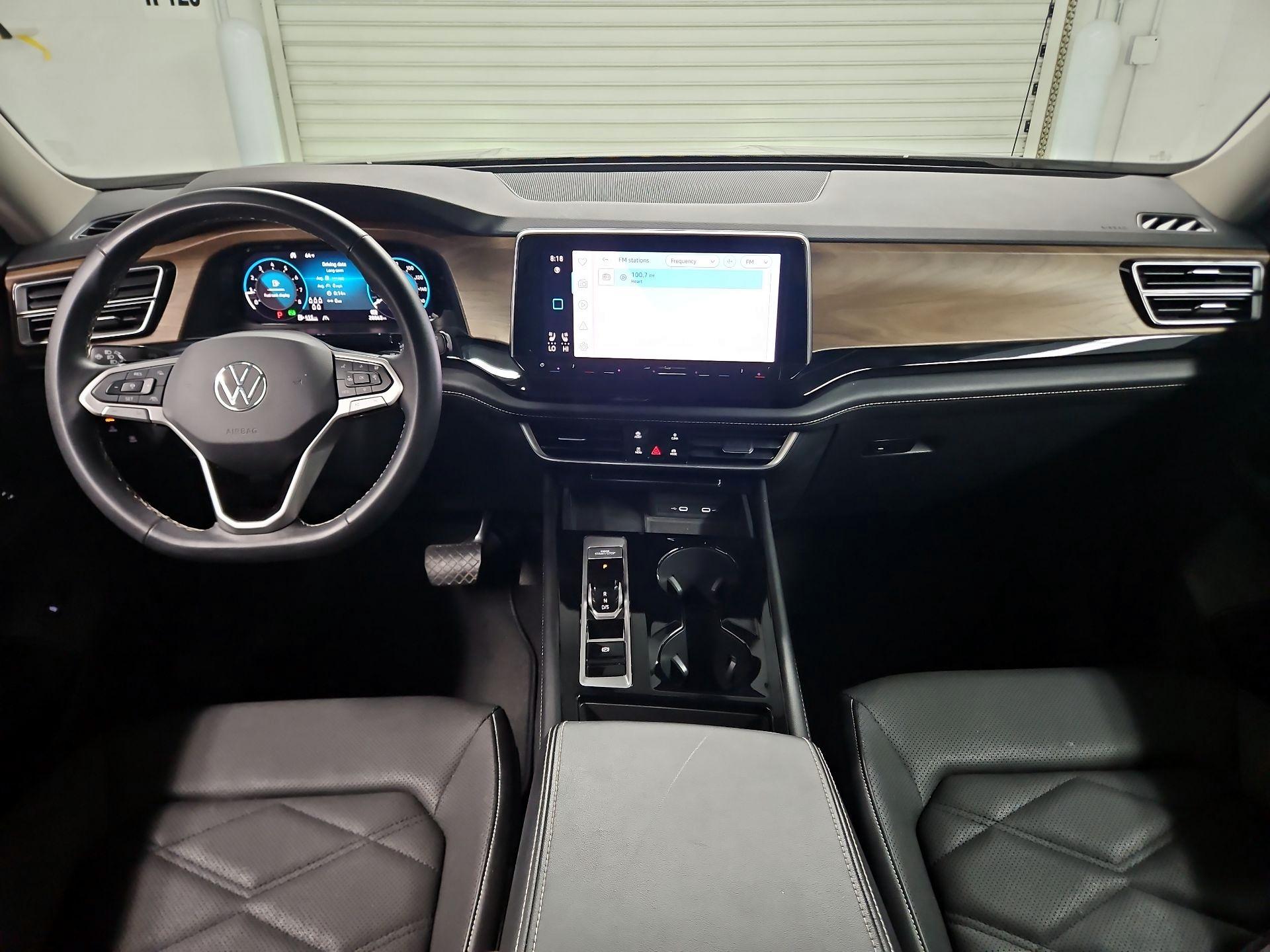 Thumbnail: 2024 Volkswagen Atlas - 9