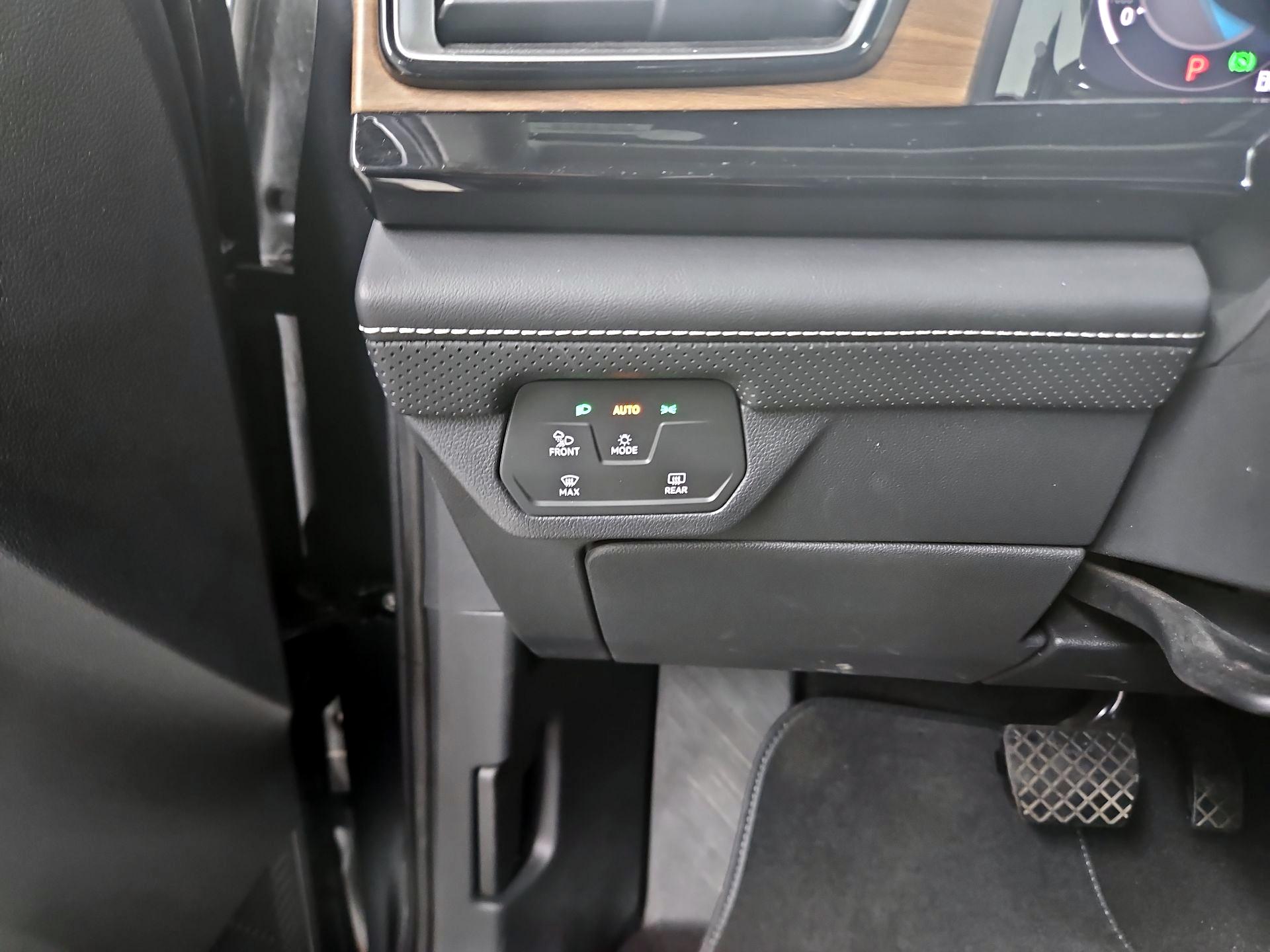 Thumbnail: 2024 Volkswagen Atlas - 13