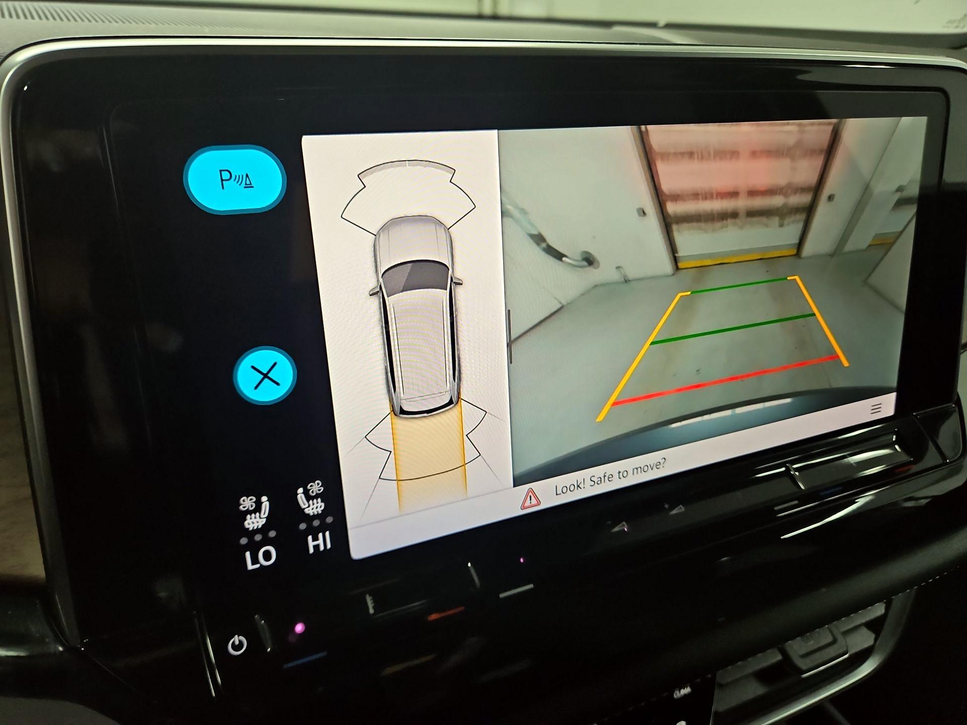 Thumbnail: 2024 Volkswagen Atlas - 14