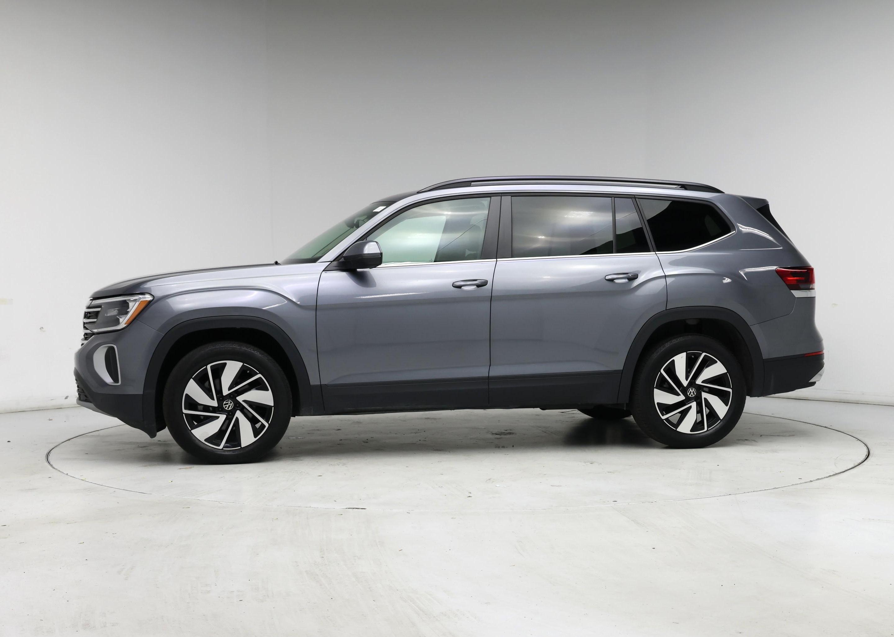 Thumbnail: 2024 Volkswagen Atlas - 3