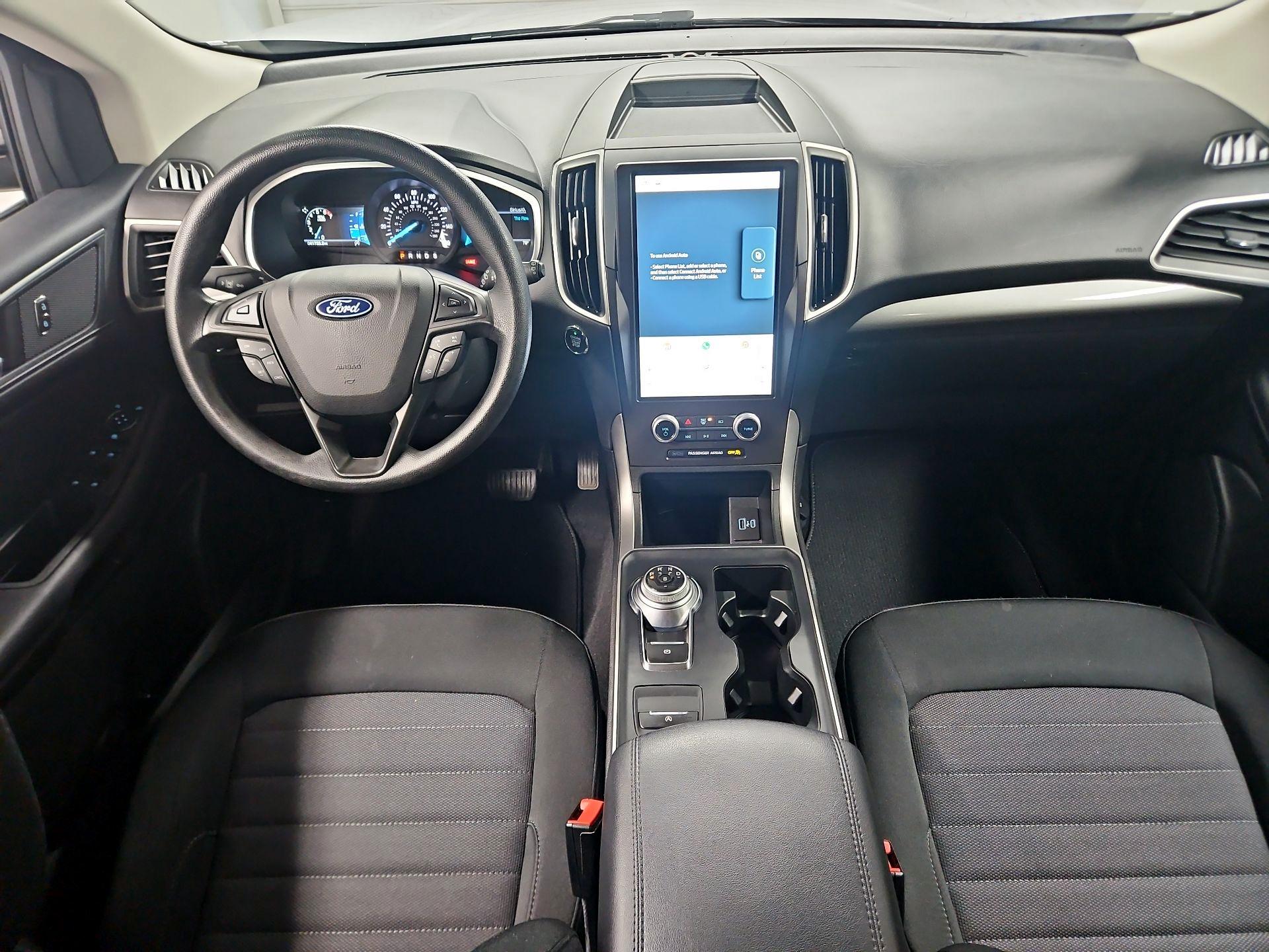 Thumbnail: 2021 Ford Edge - 9