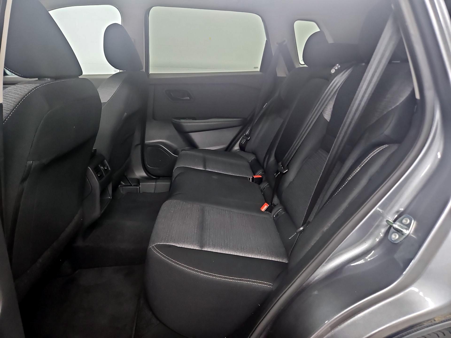 Thumbnail: 2021 Nissan Rogue - 19