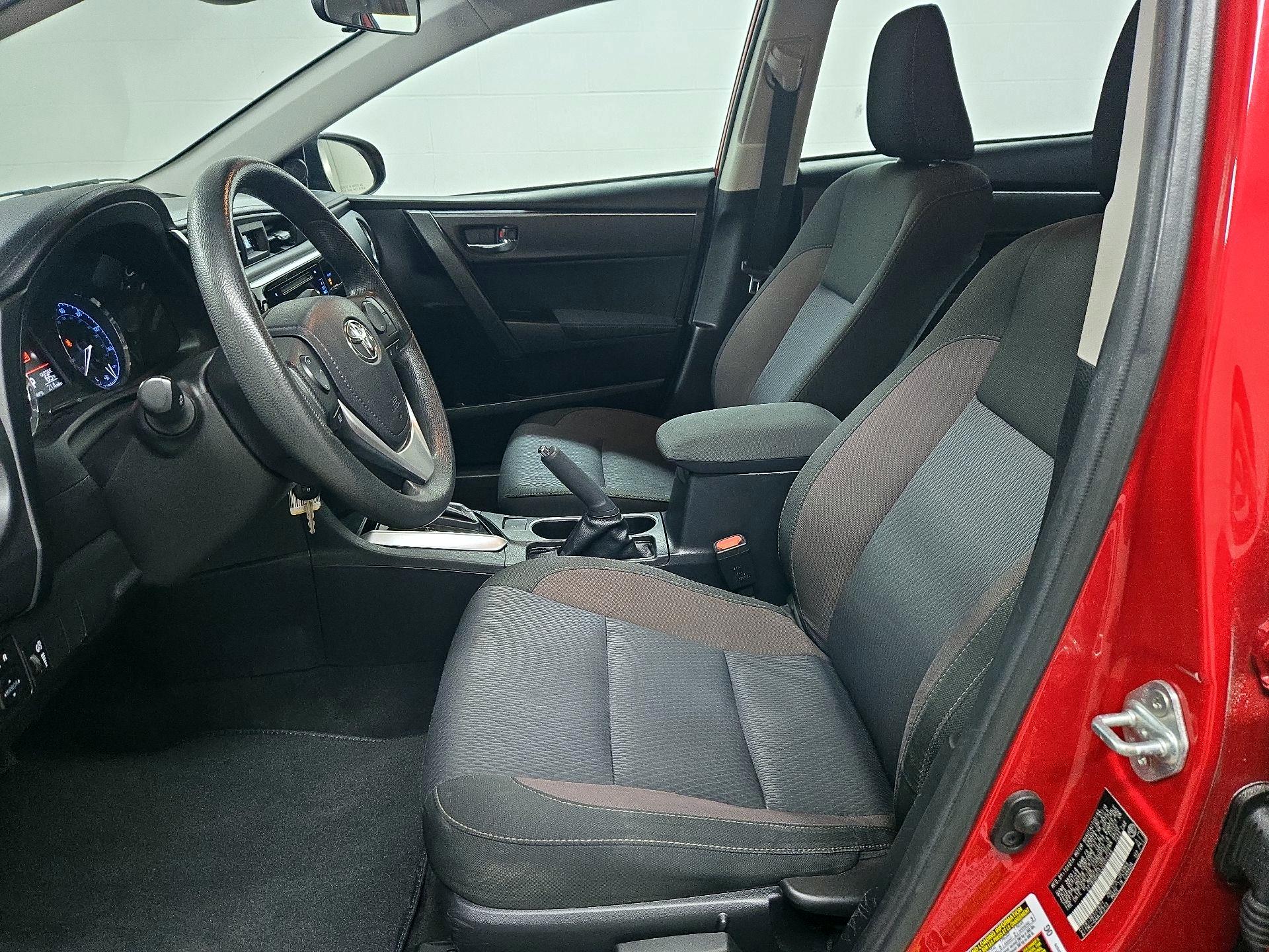 Thumbnail: 2018 Toyota Corolla - 11