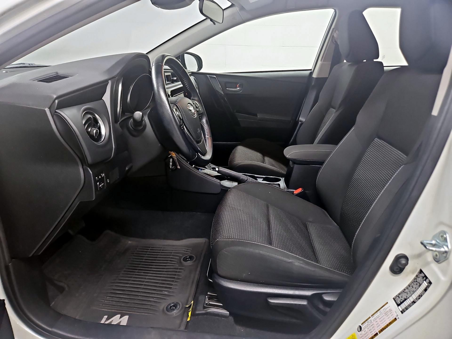 Thumbnail: 2018 Toyota Corolla iM - 11