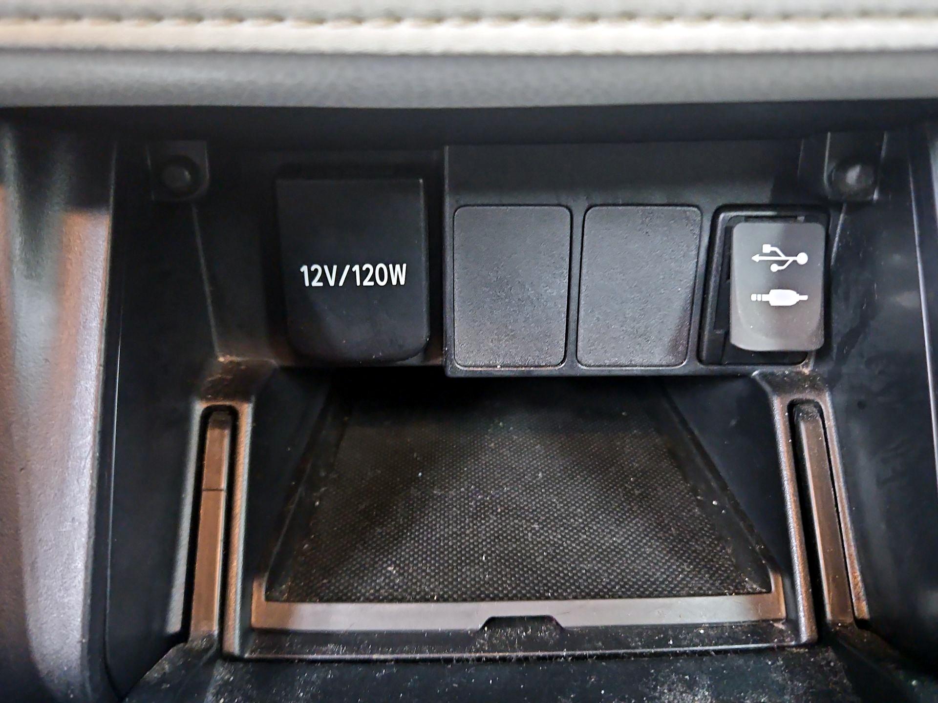 Thumbnail: 2018 Toyota Corolla iM - 18