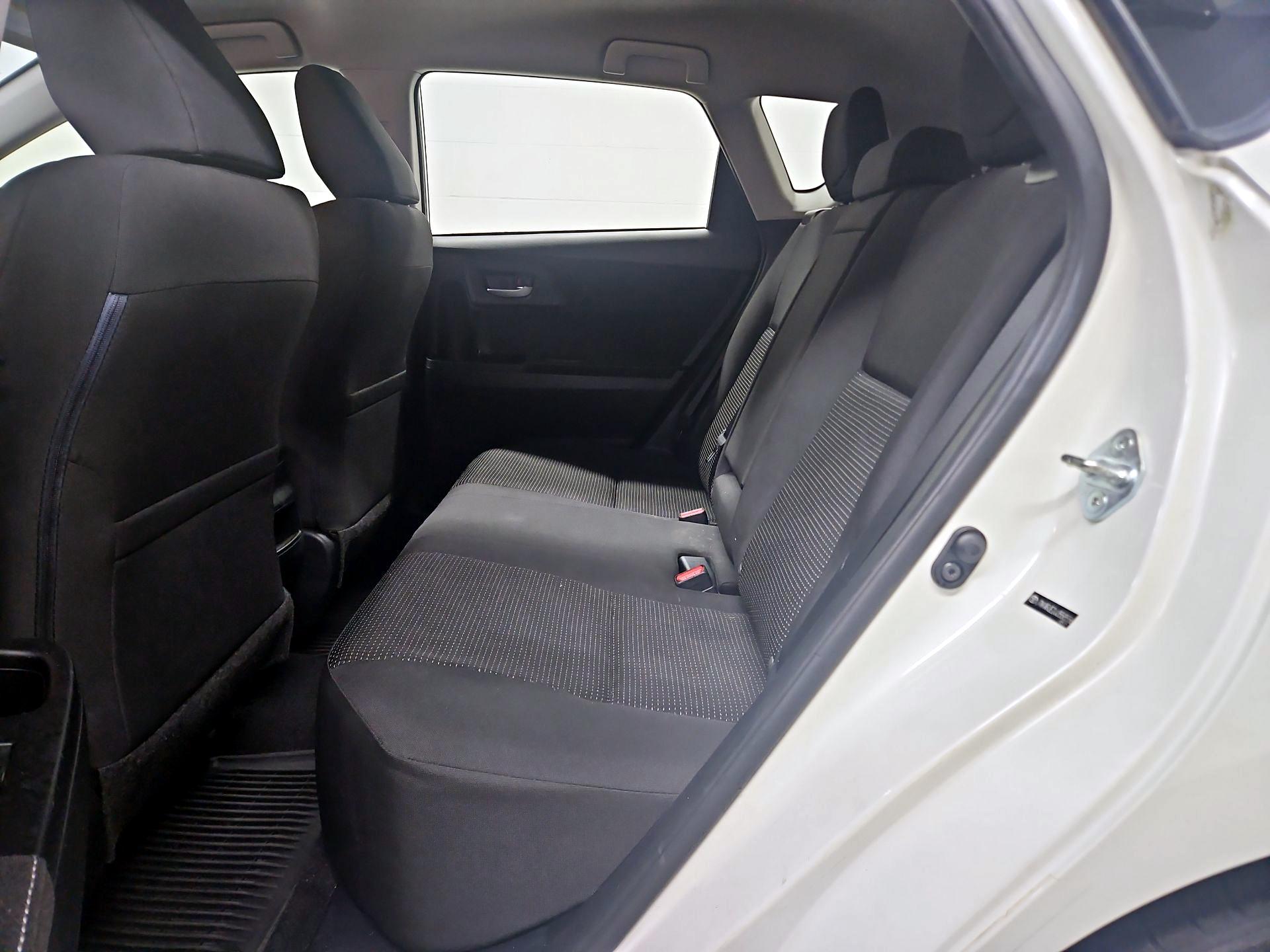 Thumbnail: 2018 Toyota Corolla iM - 19