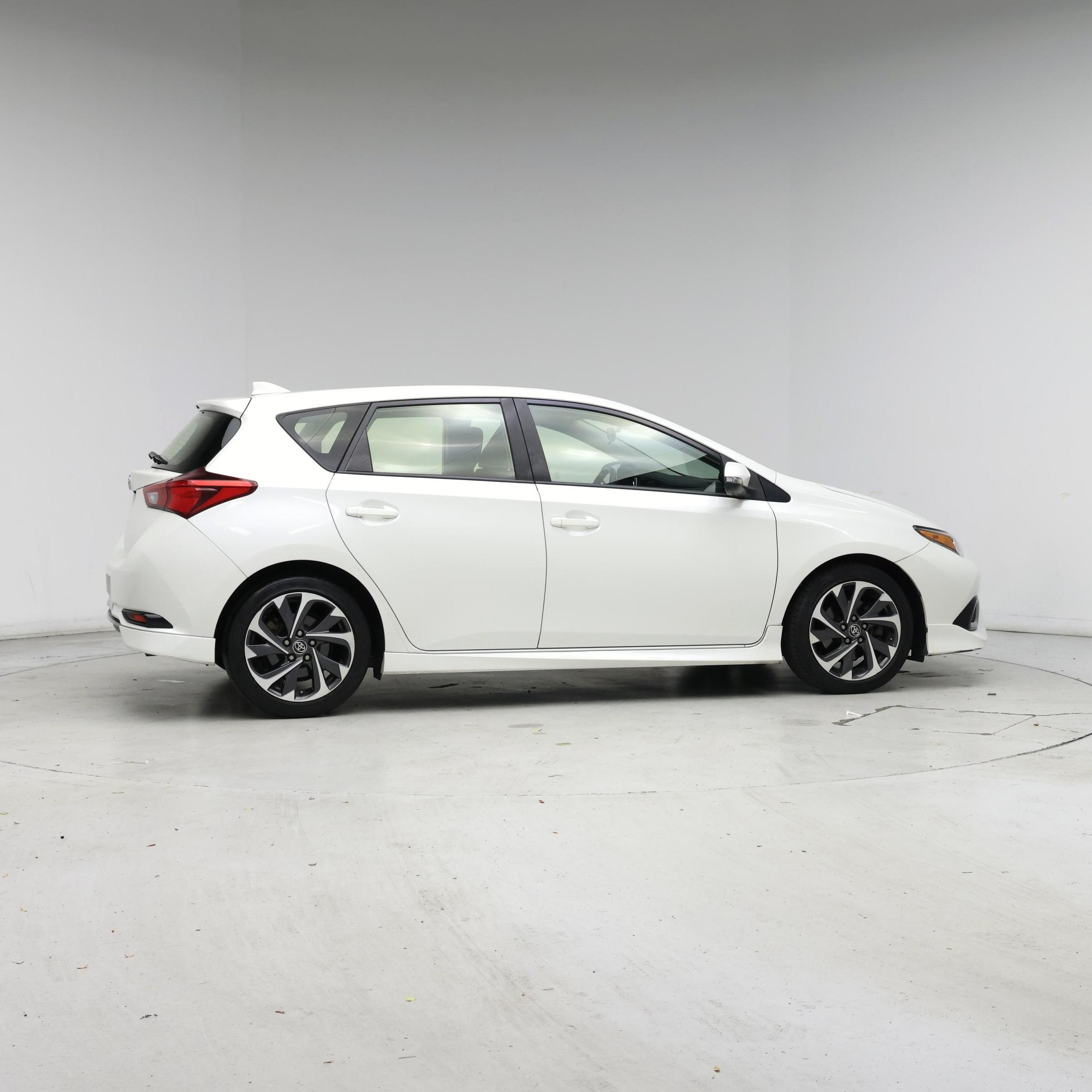 Thumbnail: 2018 Toyota Corolla iM - 7