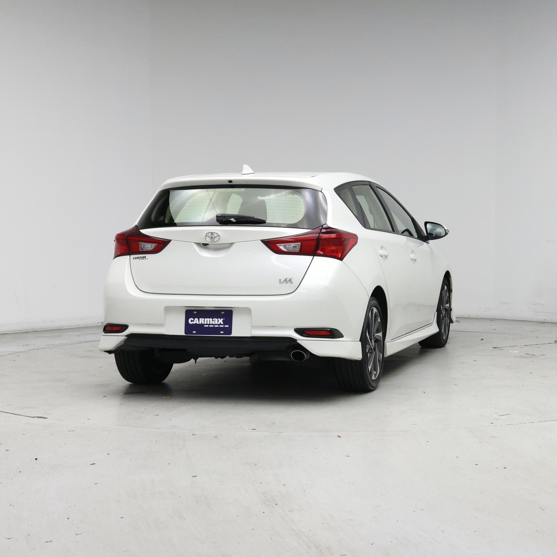 Thumbnail: 2018 Toyota Corolla iM - 8