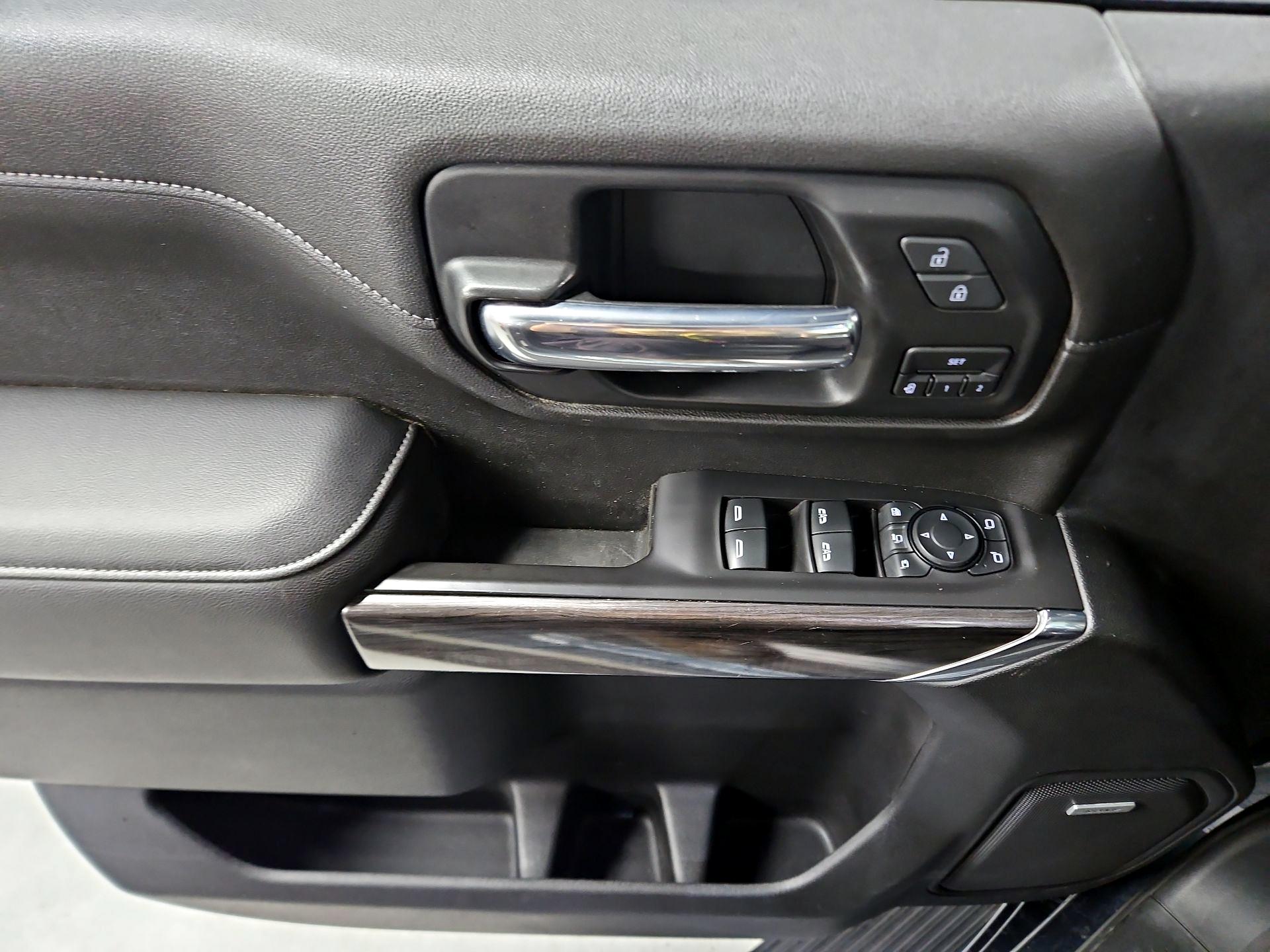 Thumbnail: 2022 Chevrolet Silverado 3500 - 12