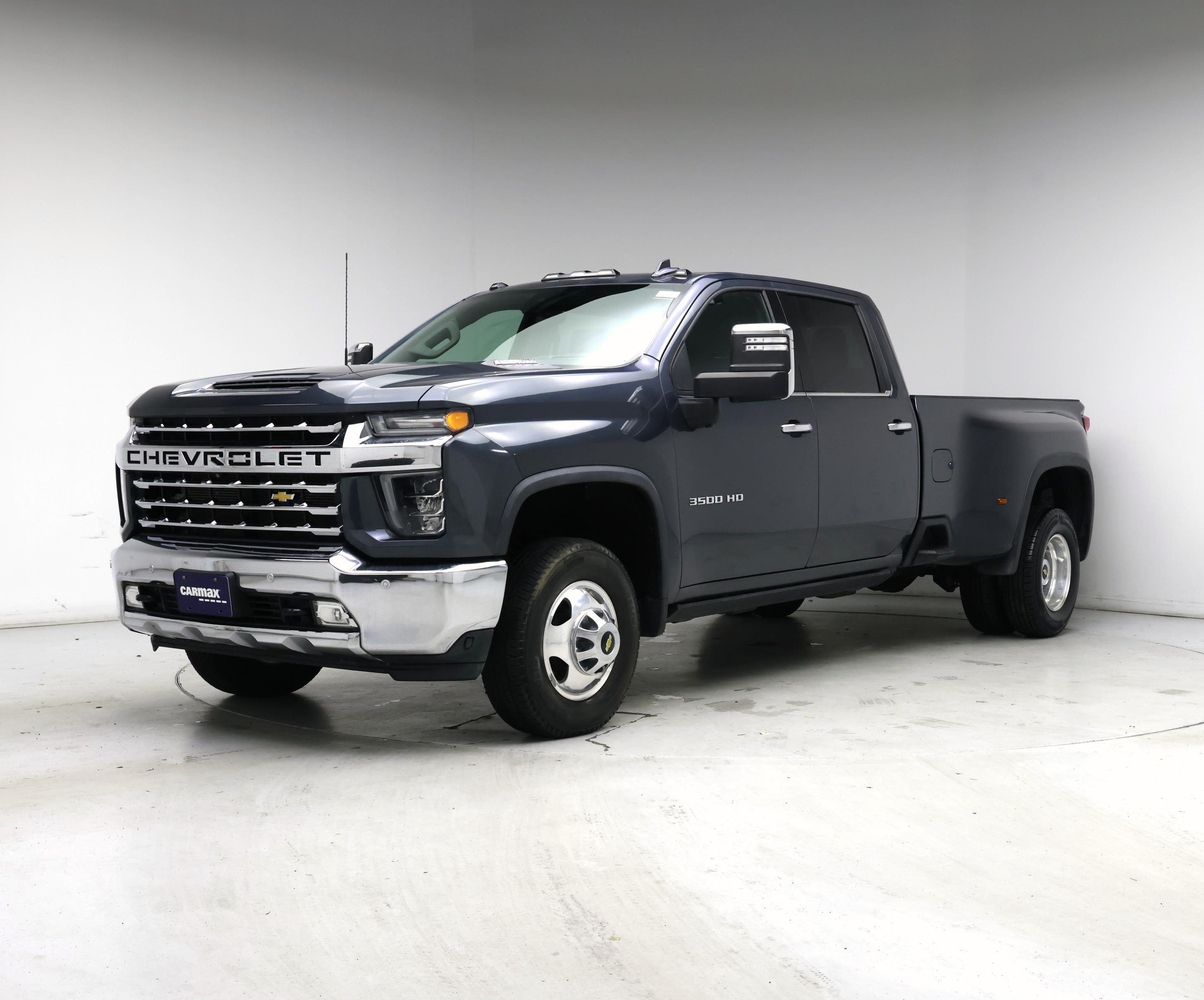 Thumbnail: 2022 Chevrolet Silverado 3500 - 4