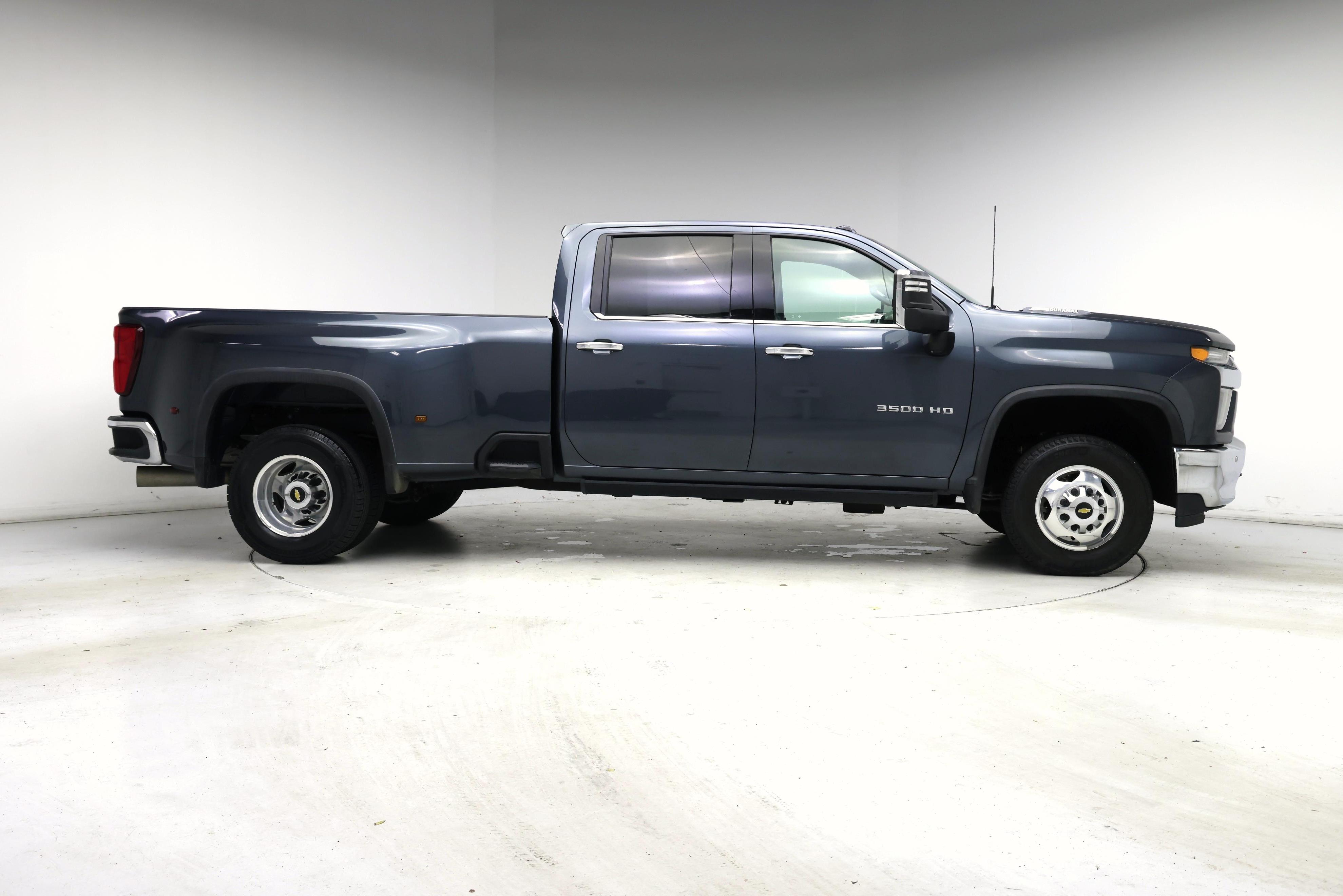 Thumbnail: 2022 Chevrolet Silverado 3500 - 7