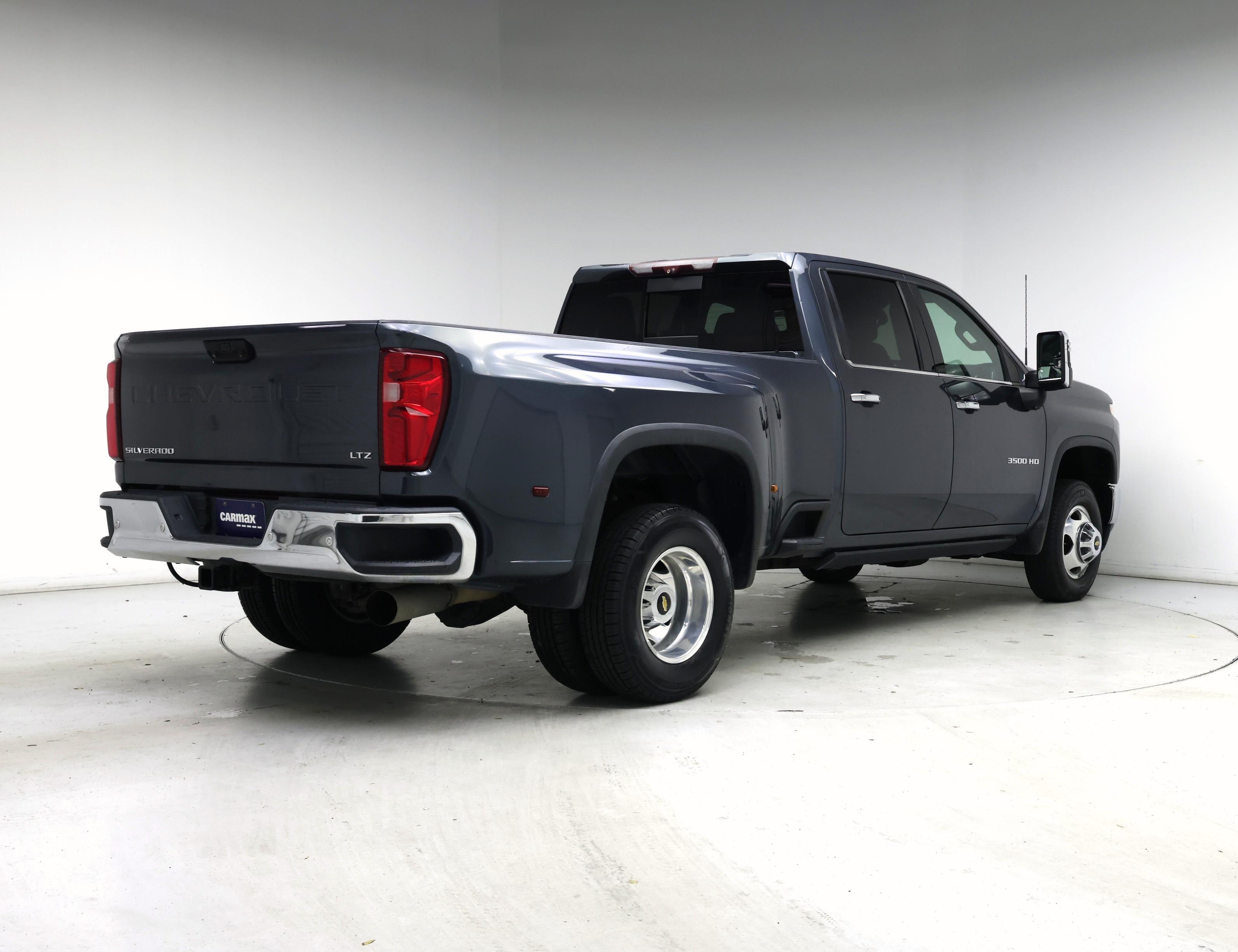 Thumbnail: 2022 Chevrolet Silverado 3500 - 8