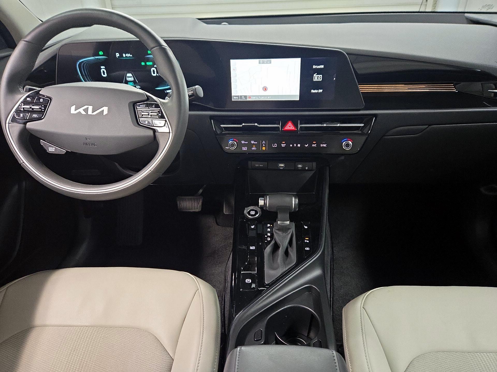 Thumbnail: 2024 Kia Niro - 9