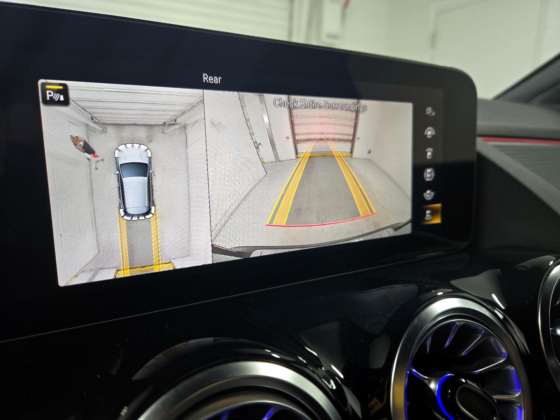 Thumbnail: 2023 Mercedes-Benz GLA - 14