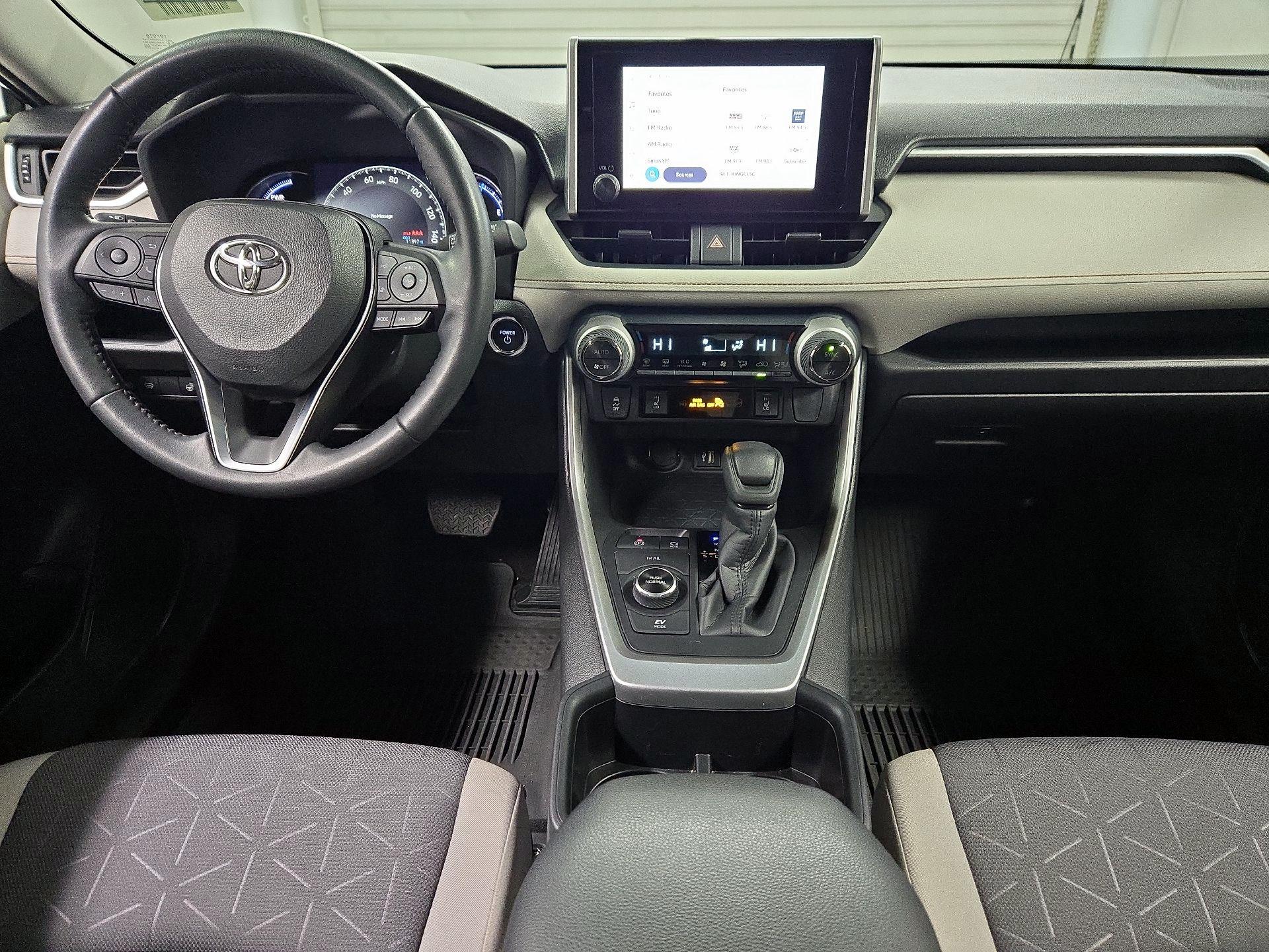 Thumbnail: 2024 Toyota RAV4 - 9