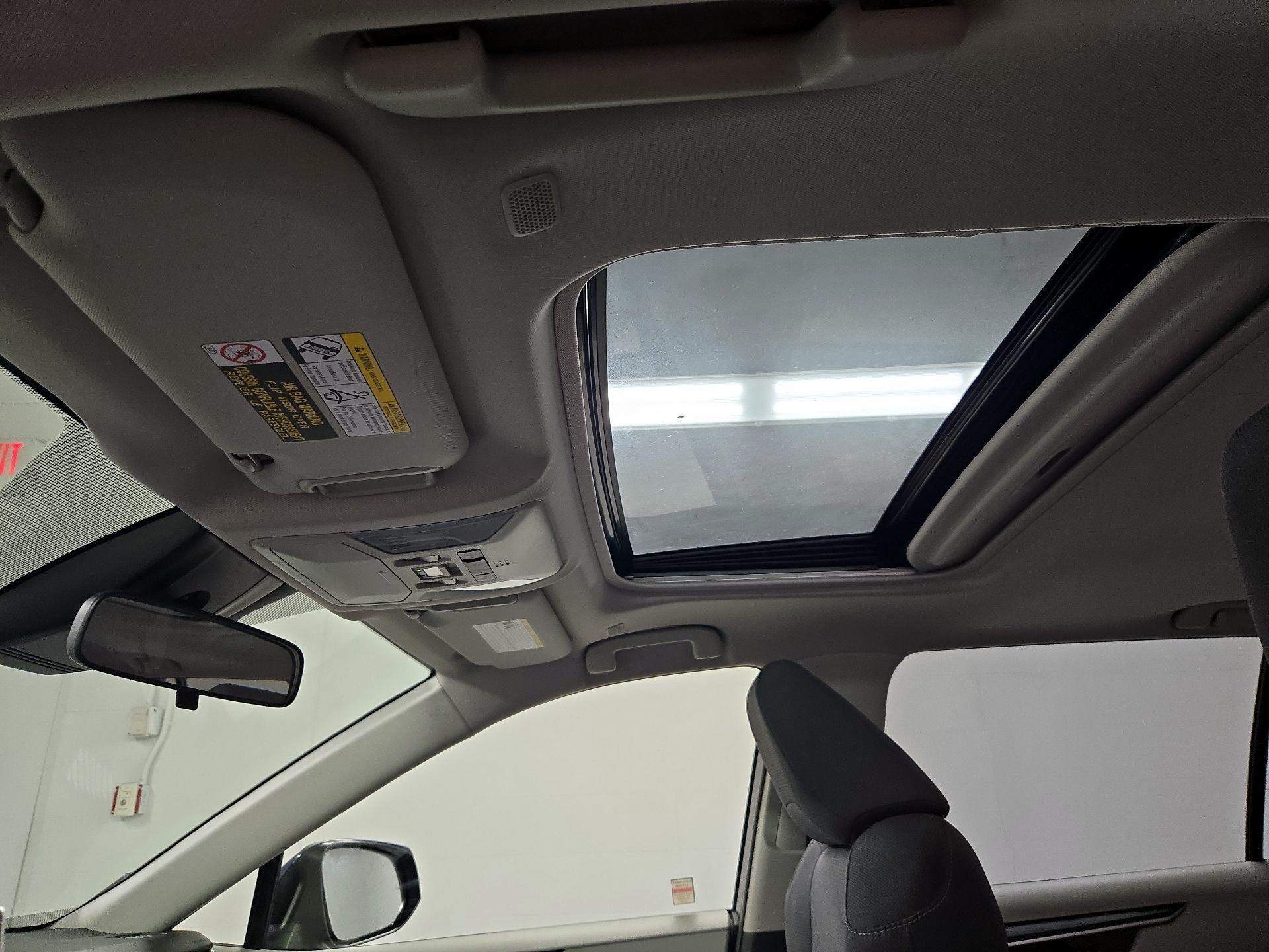 Thumbnail: 2024 Toyota RAV4 - 19