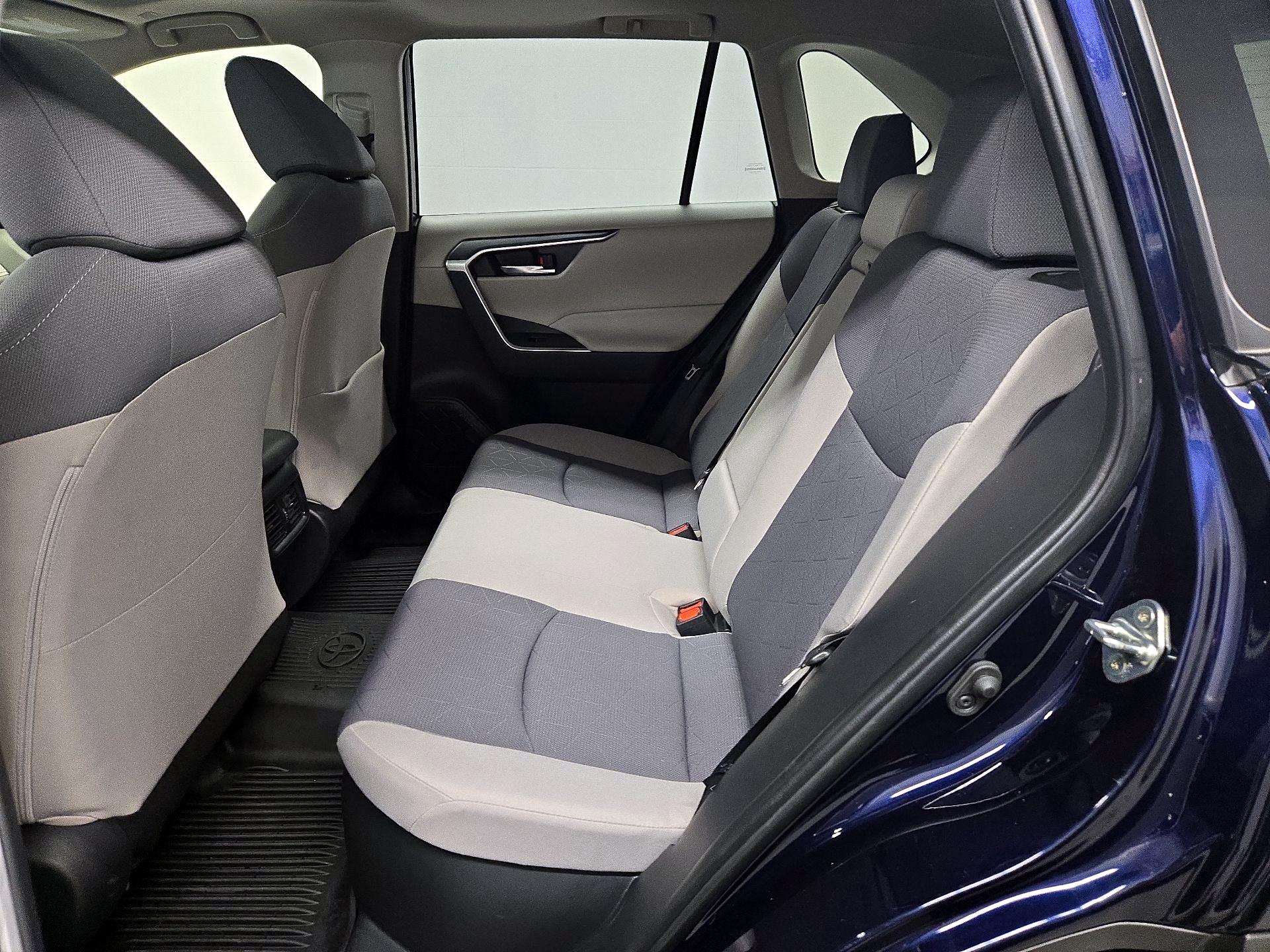 Thumbnail: 2024 Toyota RAV4 - 20