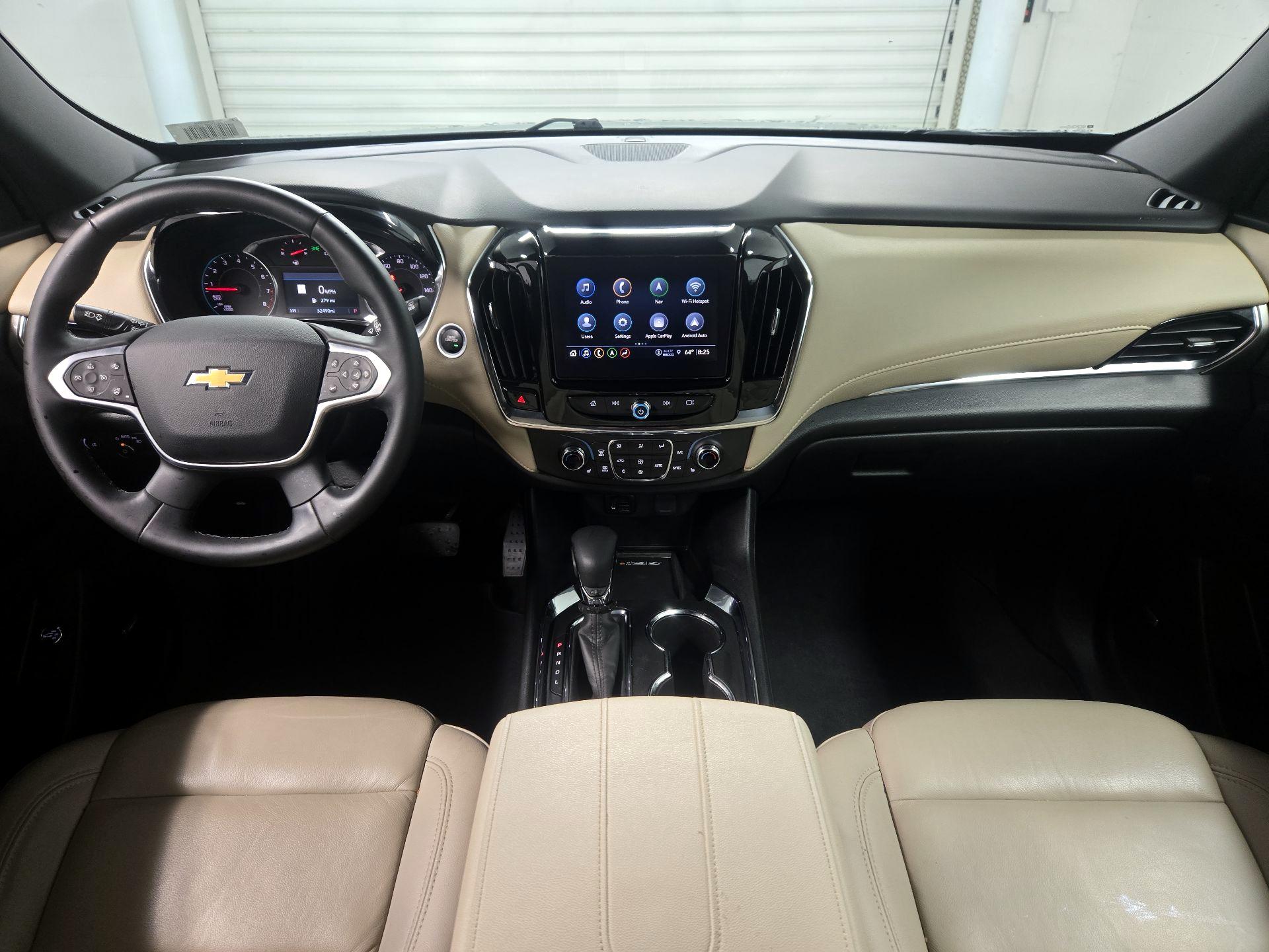 Thumbnail: 2023 Chevrolet Traverse - 9