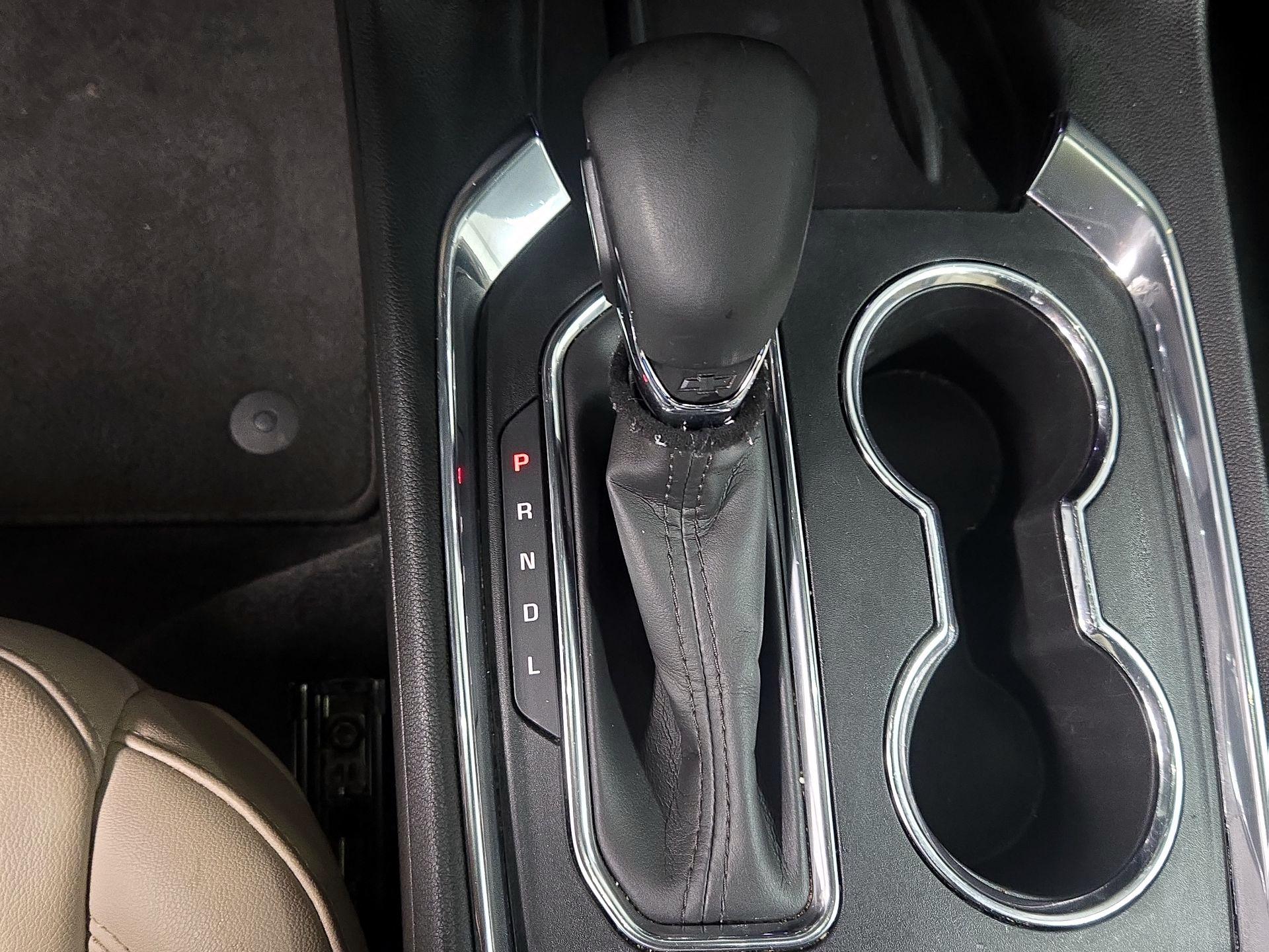 Thumbnail: 2023 Chevrolet Traverse - 18