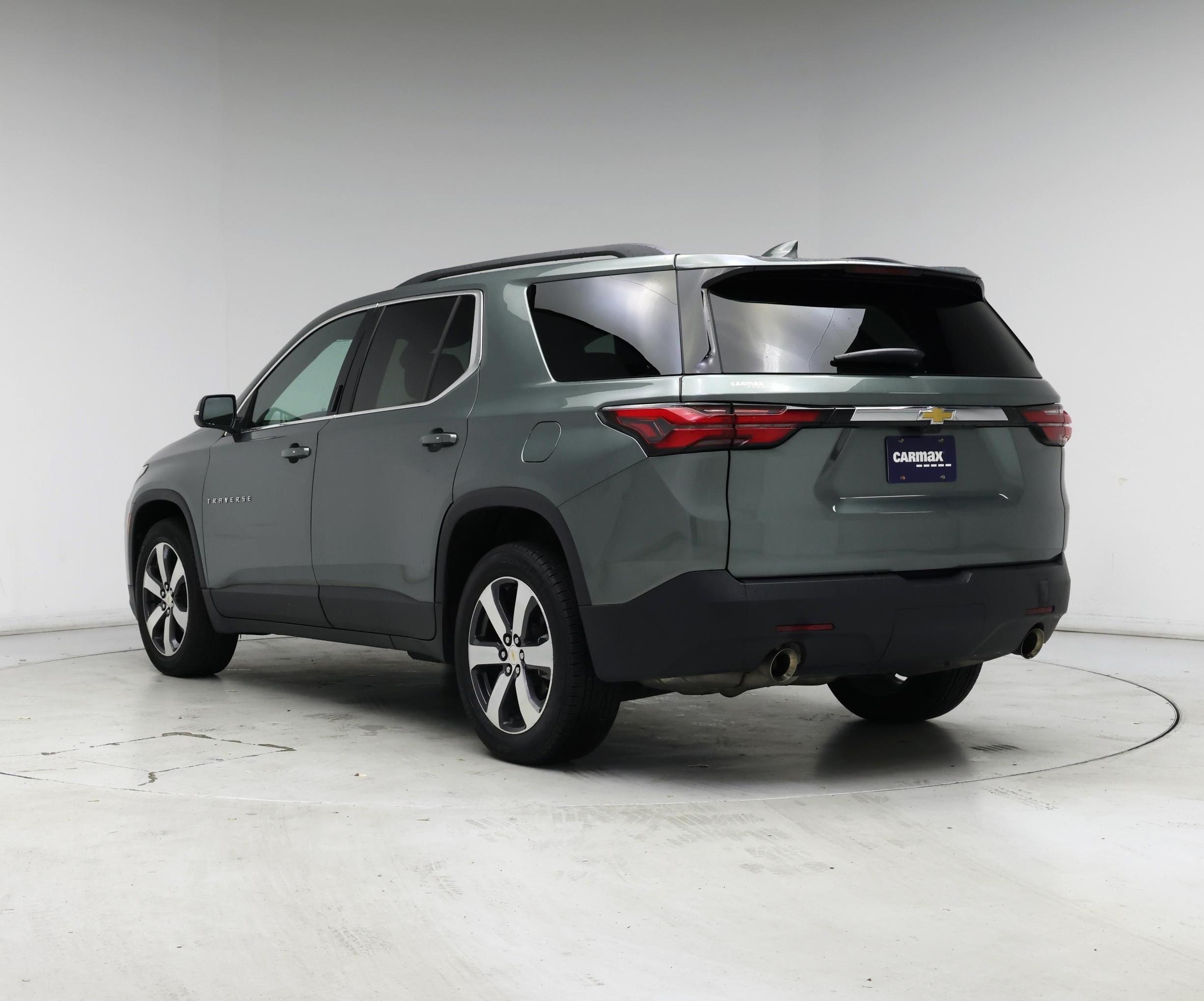 Thumbnail: 2023 Chevrolet Traverse - 2