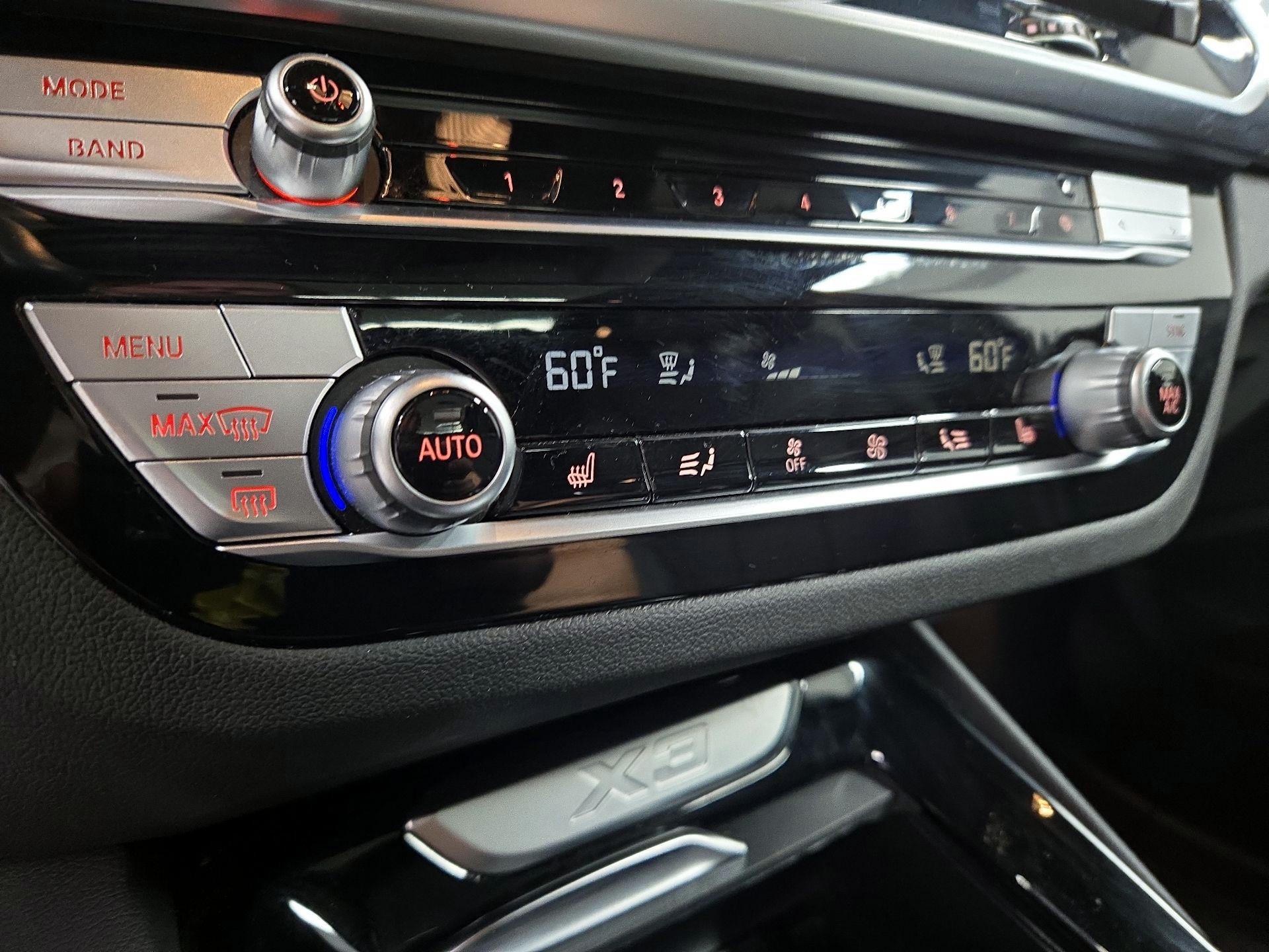 Thumbnail: 2021 BMW X3 - 17