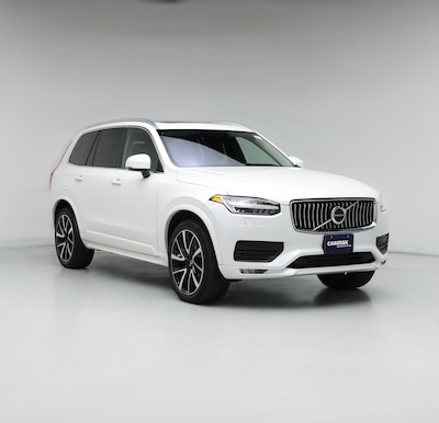 2022 Volvo XC90 T6 Momentum